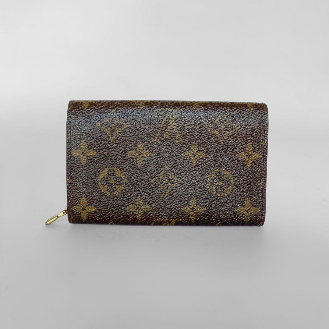 Louis Vuitton Louis Vuitton Medium Wallet Monogram Canvas - Wallets - Etoile Luxury Vintage