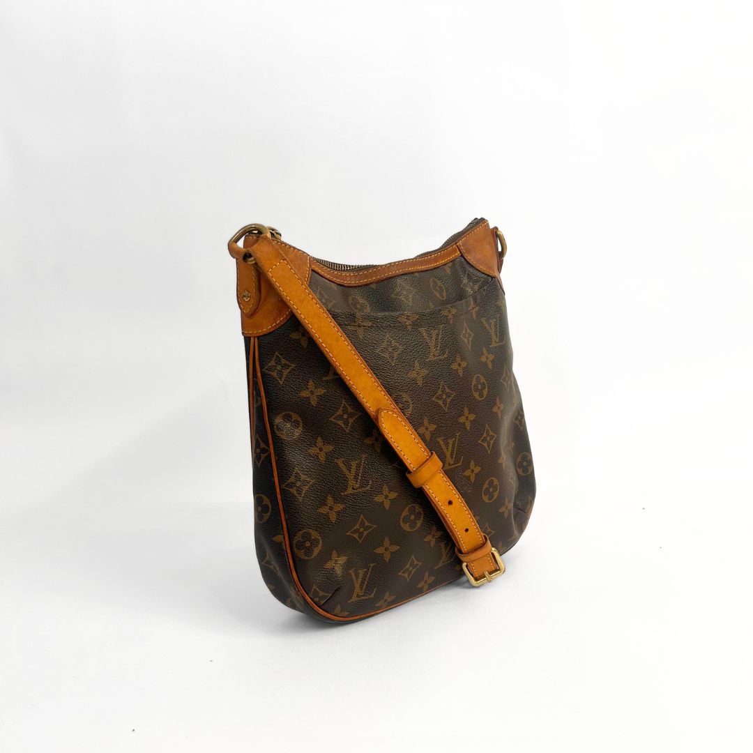 Louis Vuitton Louis Vuitton Odeon PM Monogram Canvas - Crossbody bags - Etoile Luxury Vintage