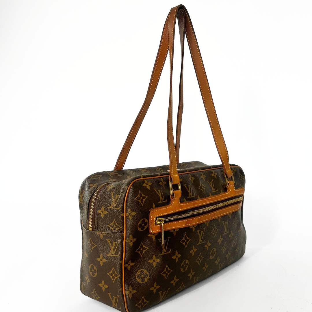 Louis Vuitton Louis Vuitton Cit&eacute; GM Monogram Canvas - Shoulder bags - Etoile Luxury Vintage