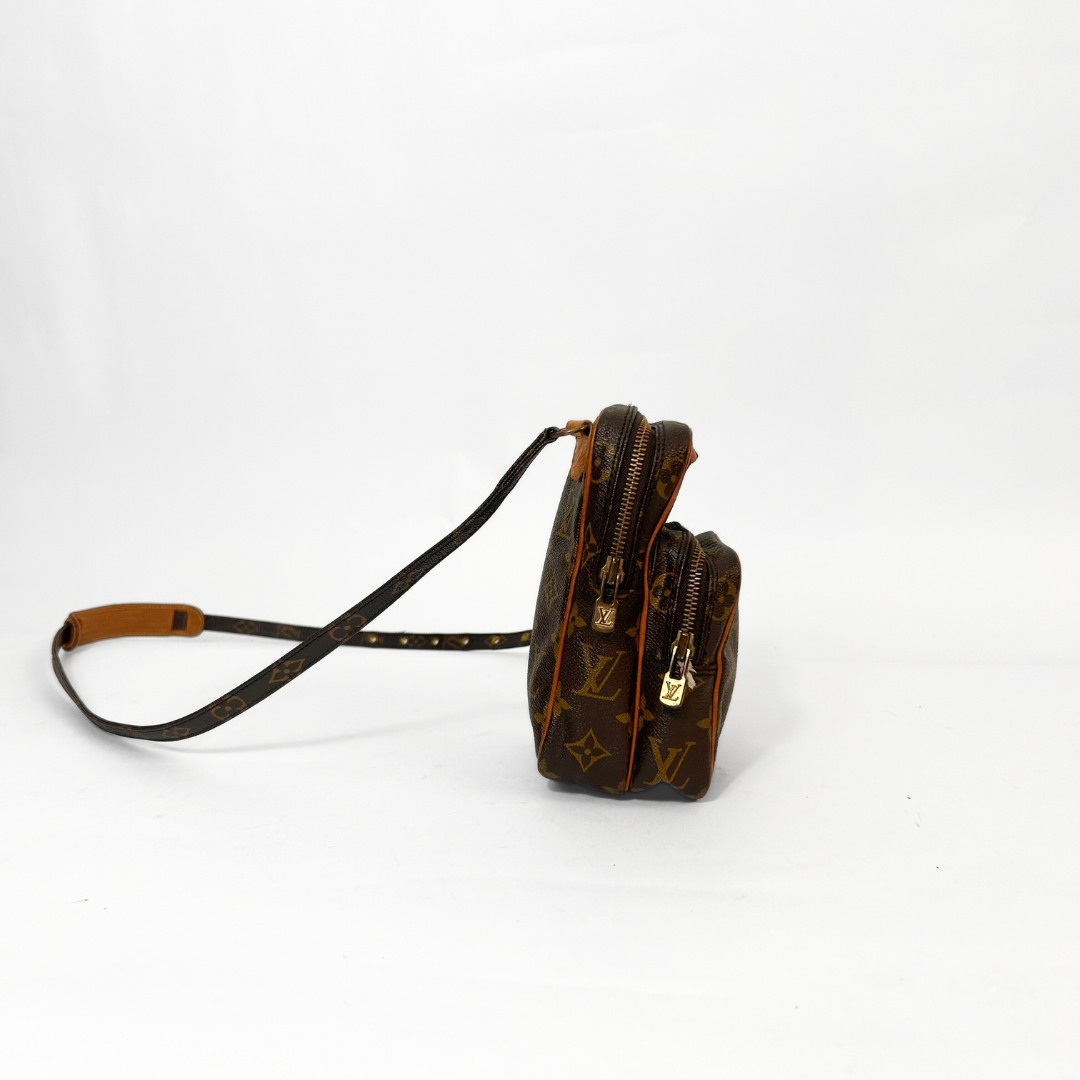 Louis Vuitton Louis Vuitton Amazon Mini Vintage Monogram Canvas - Crossbody bags - Etoile Luxury Vintage