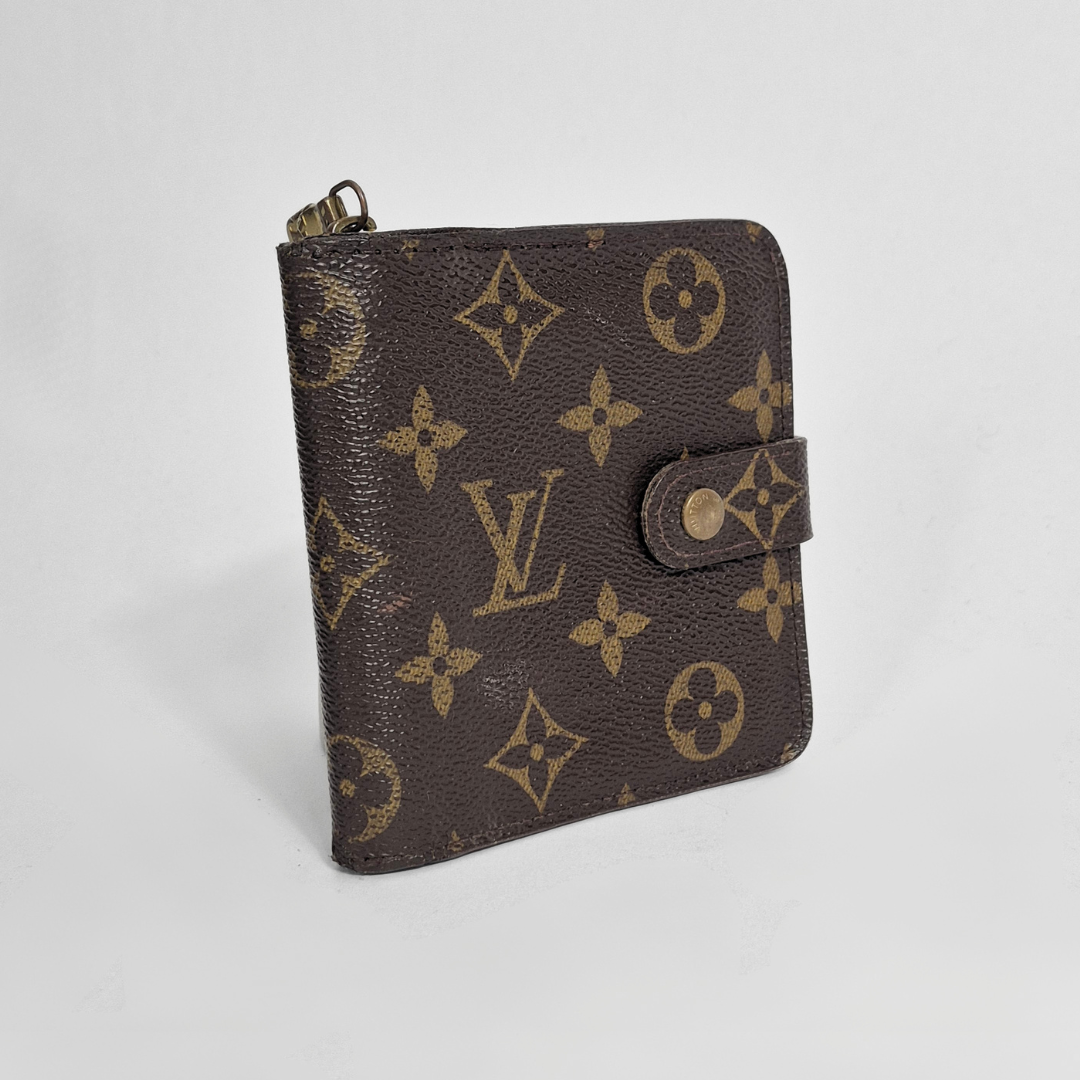Louis Vuitton Zipper Wallet