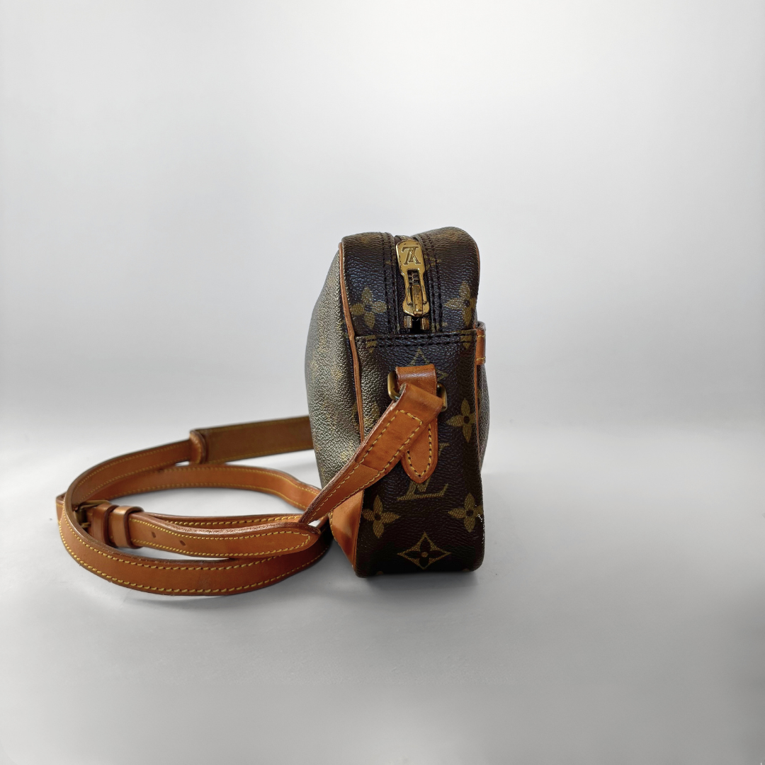 Louis Vuitton Louis Vuitton Trocadero Monogram Canvas - Crossbody bags - Etoile Luxury Vintage