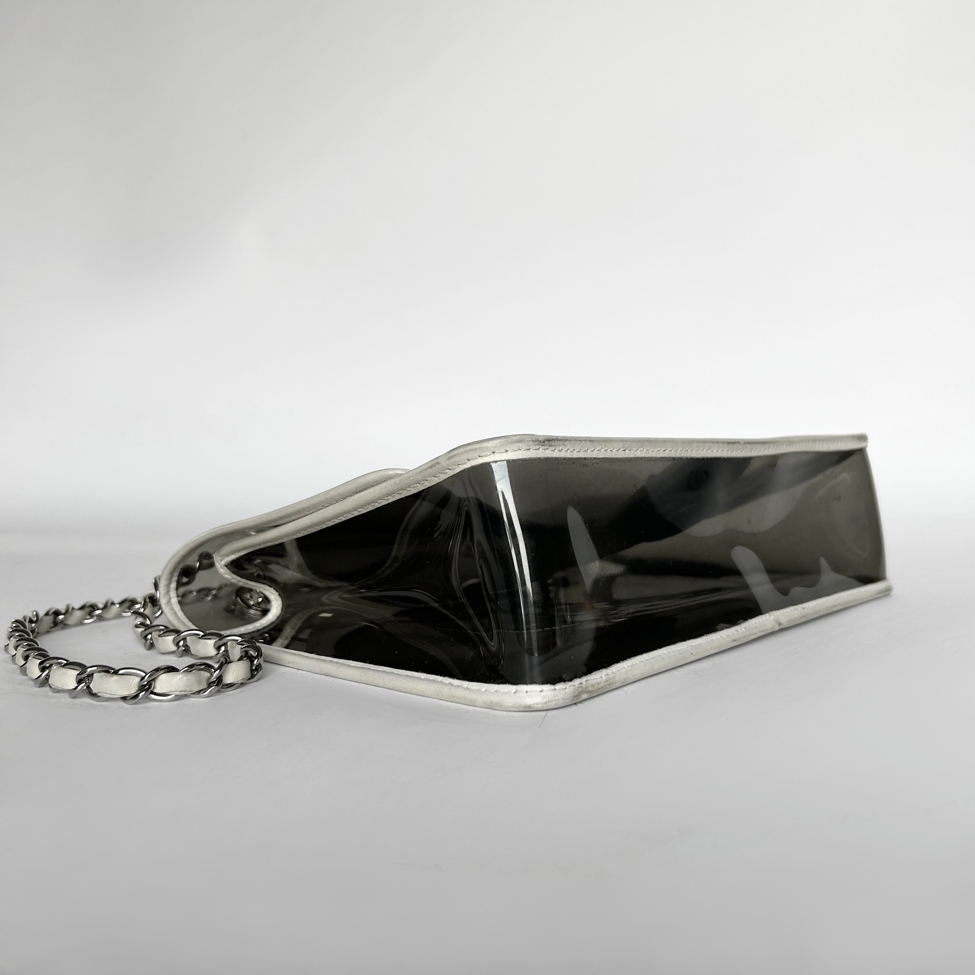 Chanel IG SALE: Chanel Heart CC Flap Bag Vinyl &amp; Lambskin Leather (Limited Edition) - Shoulder bags - Etoile Luxury Vintage