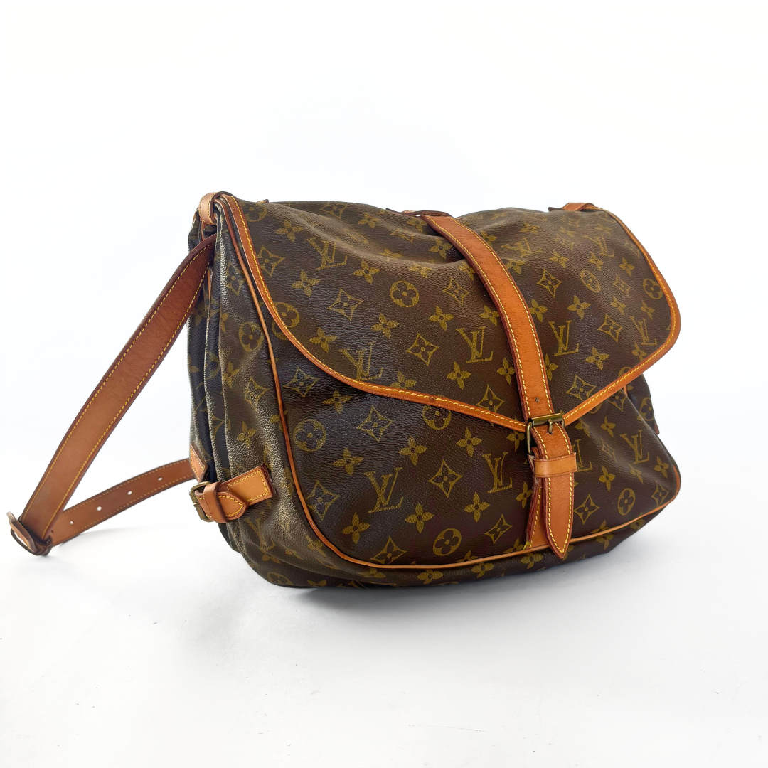 Louis Vuitton Louis Vuitton Saumur 35 Monogram Canvas - Crossbody bags - Etoile Luxury Vintage