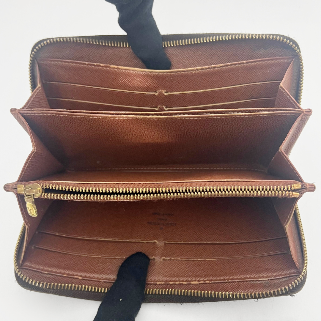 Louis Vuitton Wallet Zipper Large