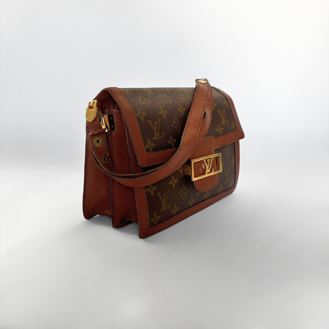 Louis Vuitton Louis Vuitton Sac Dauphine Monogram Canvas - Shoulder bags - Etoile Luxury Vintage