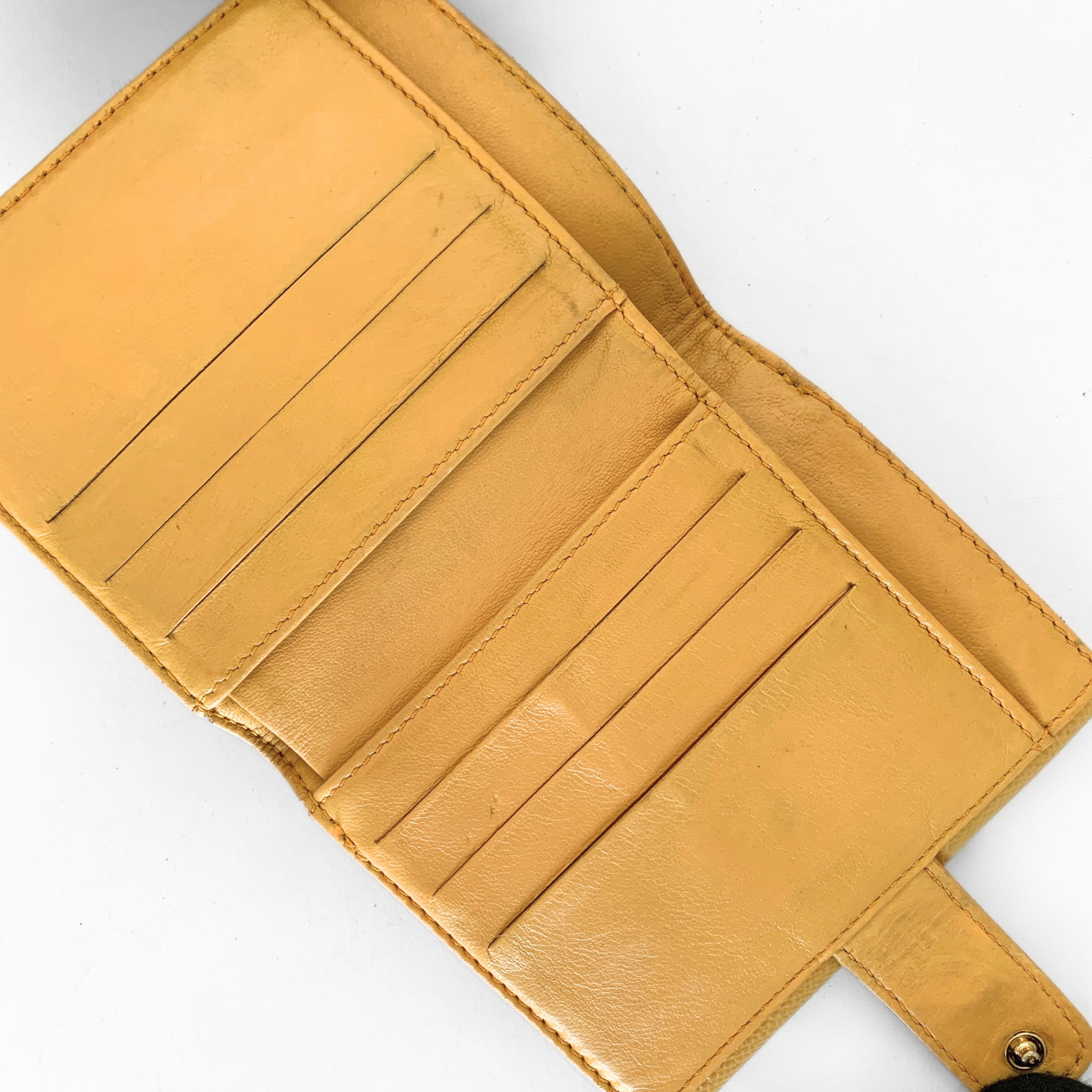 Chanel Chanel Wallet Small Caviar Leather - Wallets - Etoile Luxury Vintage