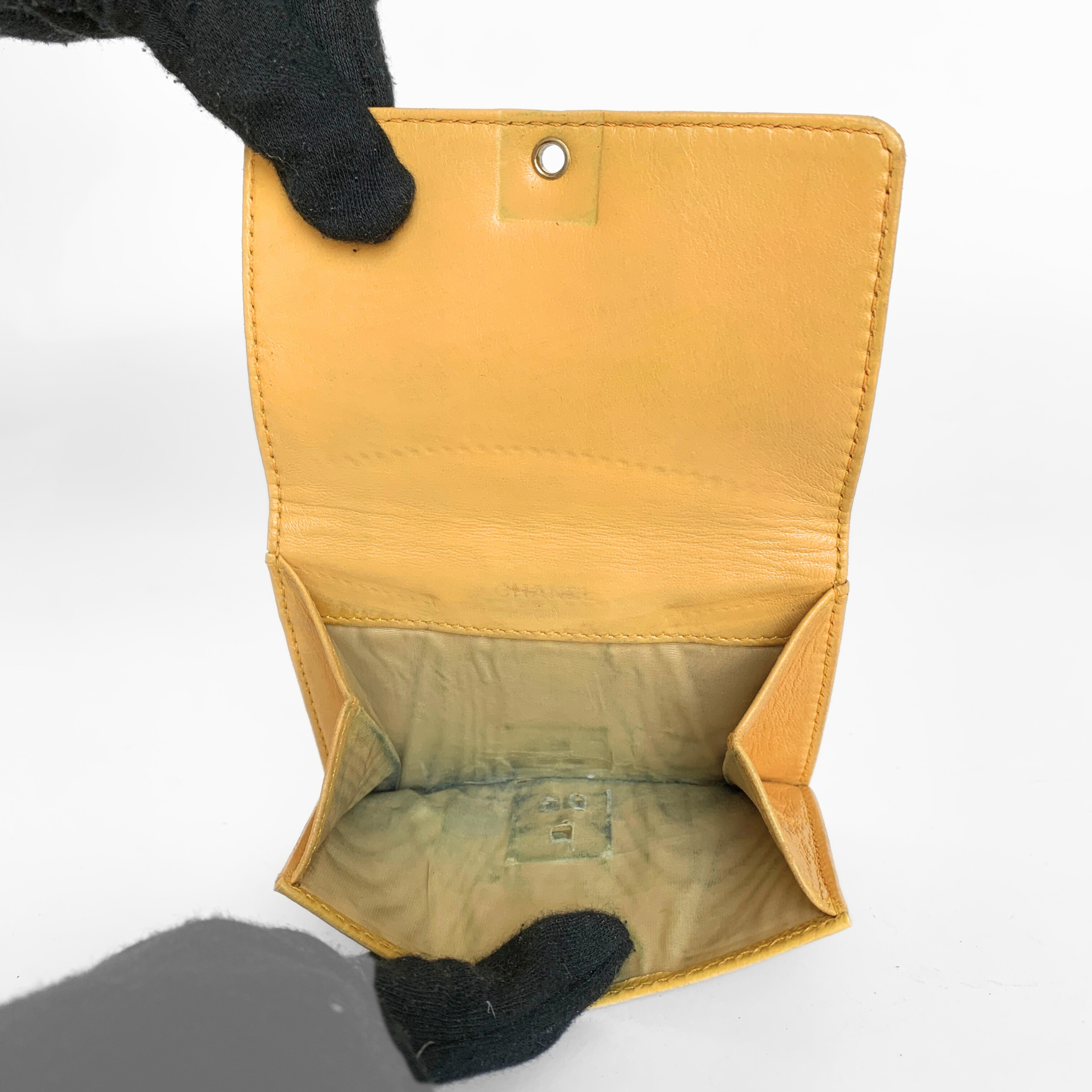 Chanel Chanel Wallet Small Caviar Leather - Wallets - Etoile Luxury Vintage