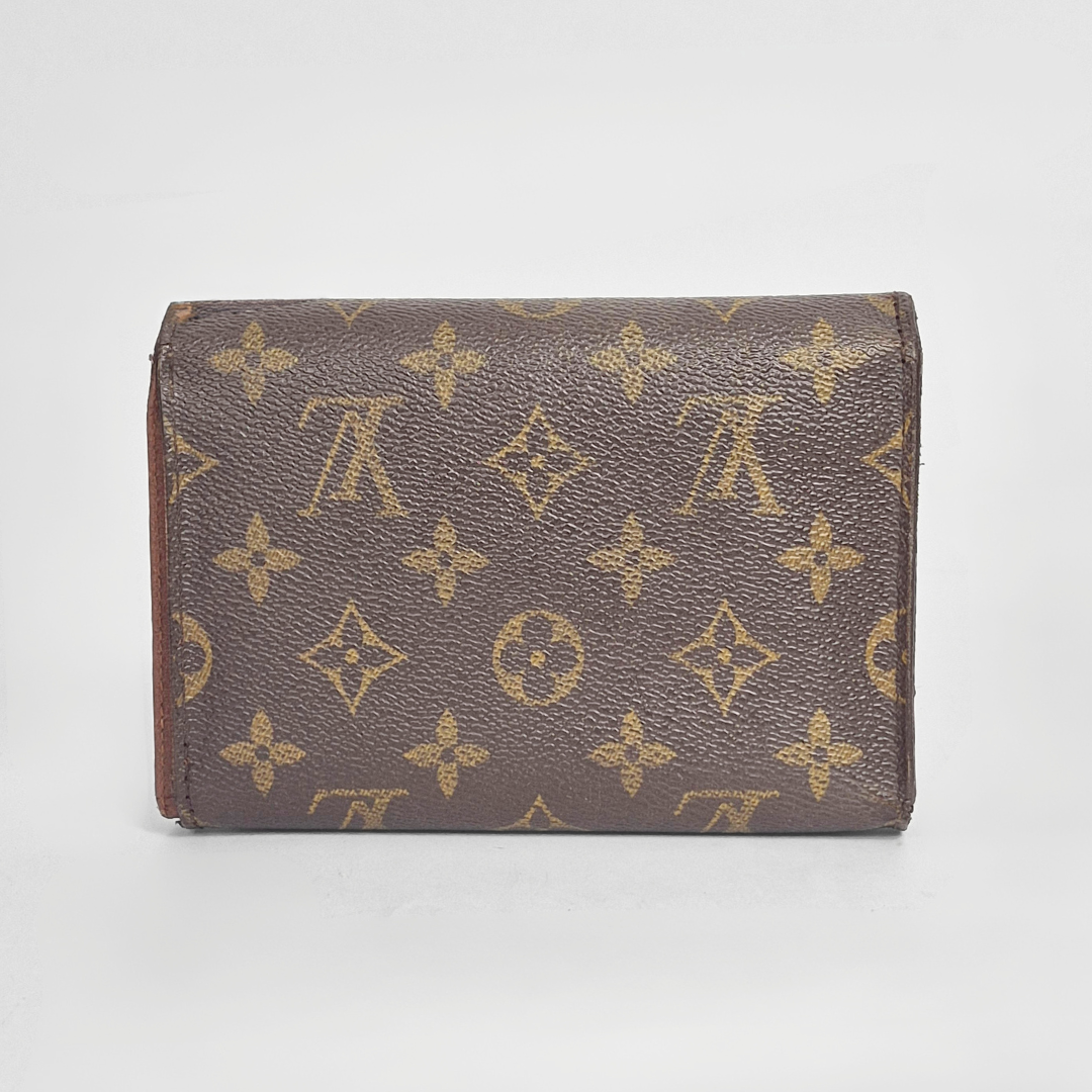 Wallet International Medium Monogram Canvas