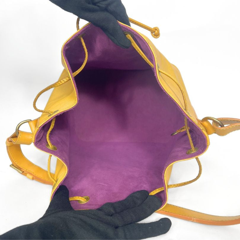 Louis Vuitton Petit Noé Epi Leather