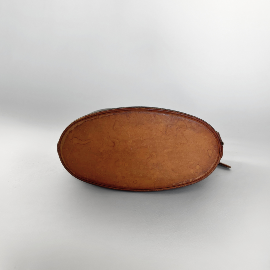 Louis Vuitton Louis Vuitton Drouot Monogram Canvas - Crossbody bags - Etoile Luxury Vintage