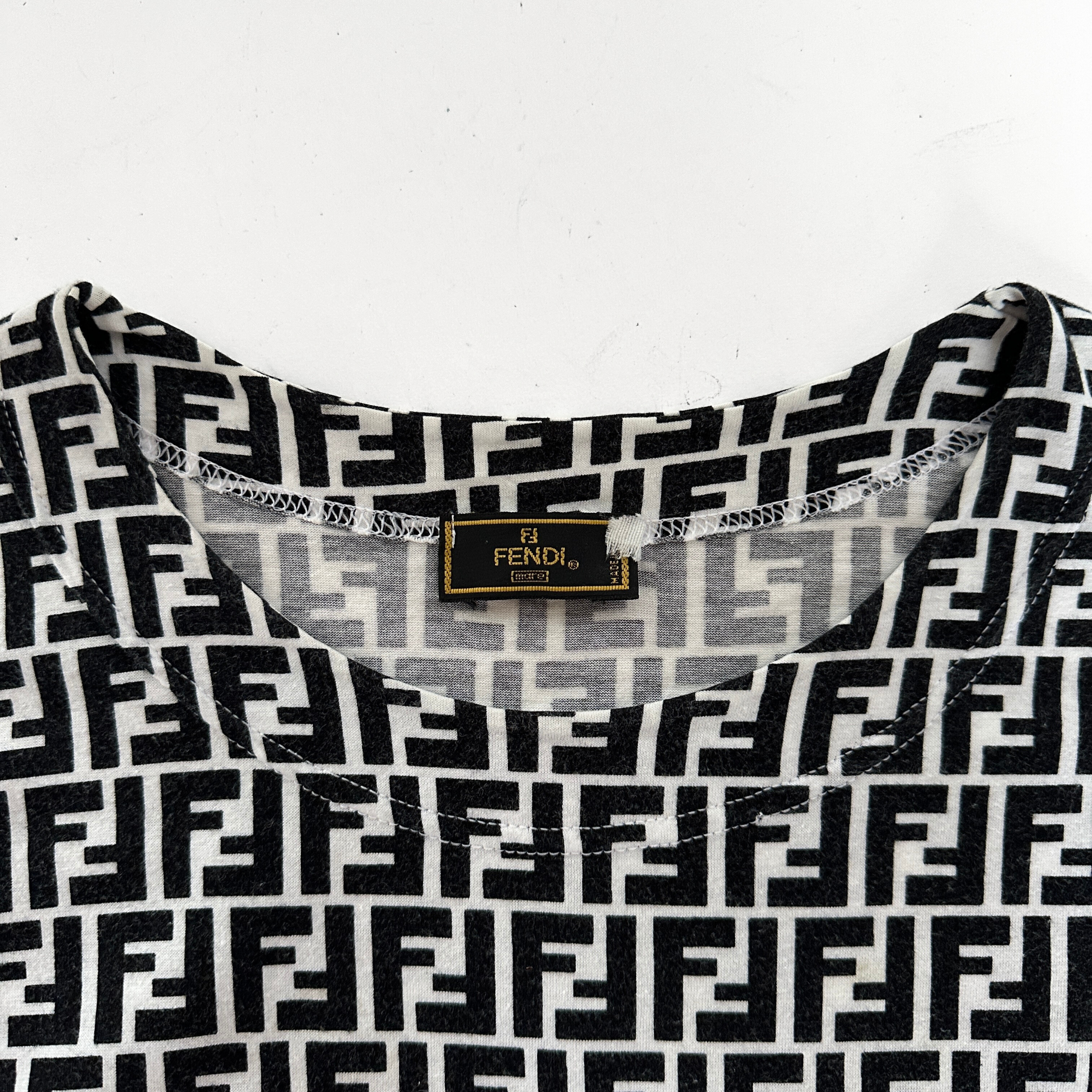 Fendi Fendi T-shirt White Black Cotton - Clothing - Etoile Luxury Vintage