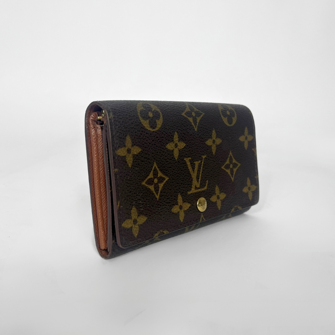 Louis Vuitton Wallet medium