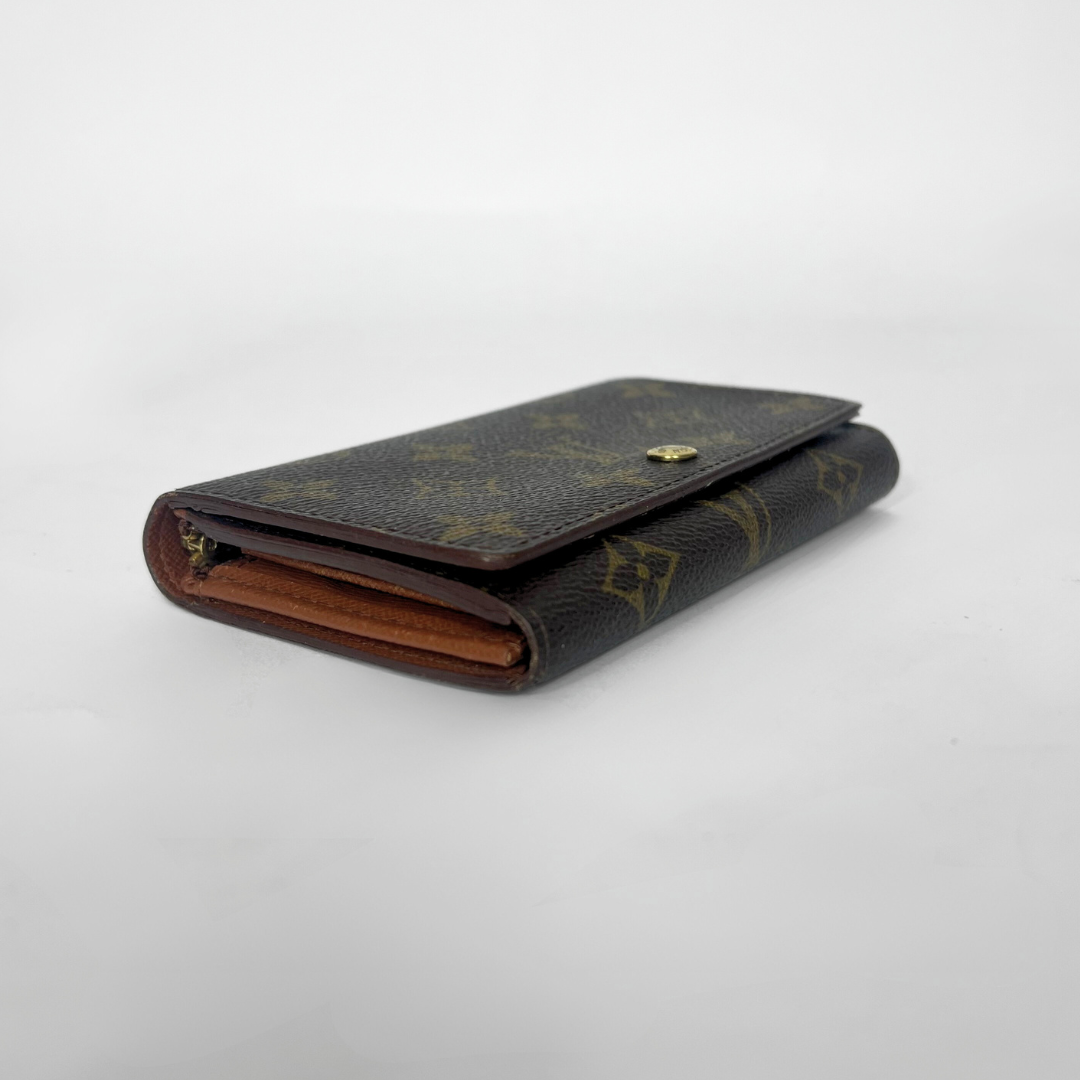 Louis Vuiton wallet medium