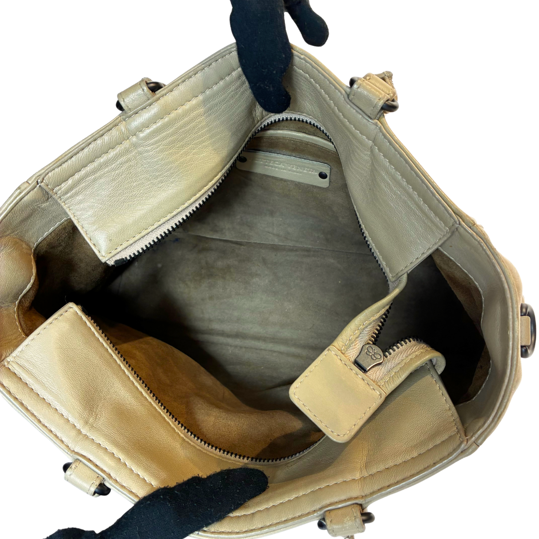 Bottega Veneta LS: Bottega Veneta Beige Bag - Hand bags - Etoile Luxury Vintage