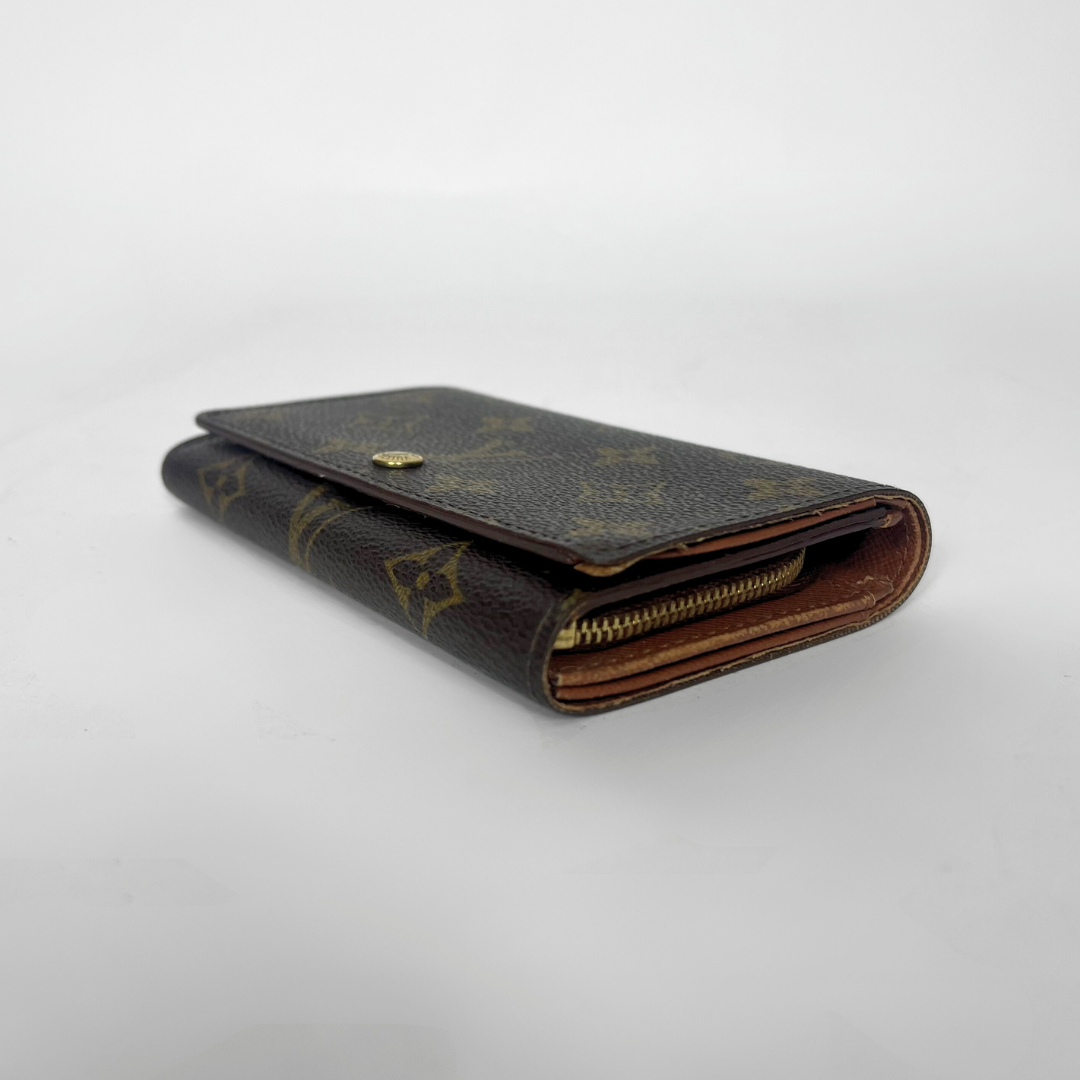 Louis Vuitton Wallet medium