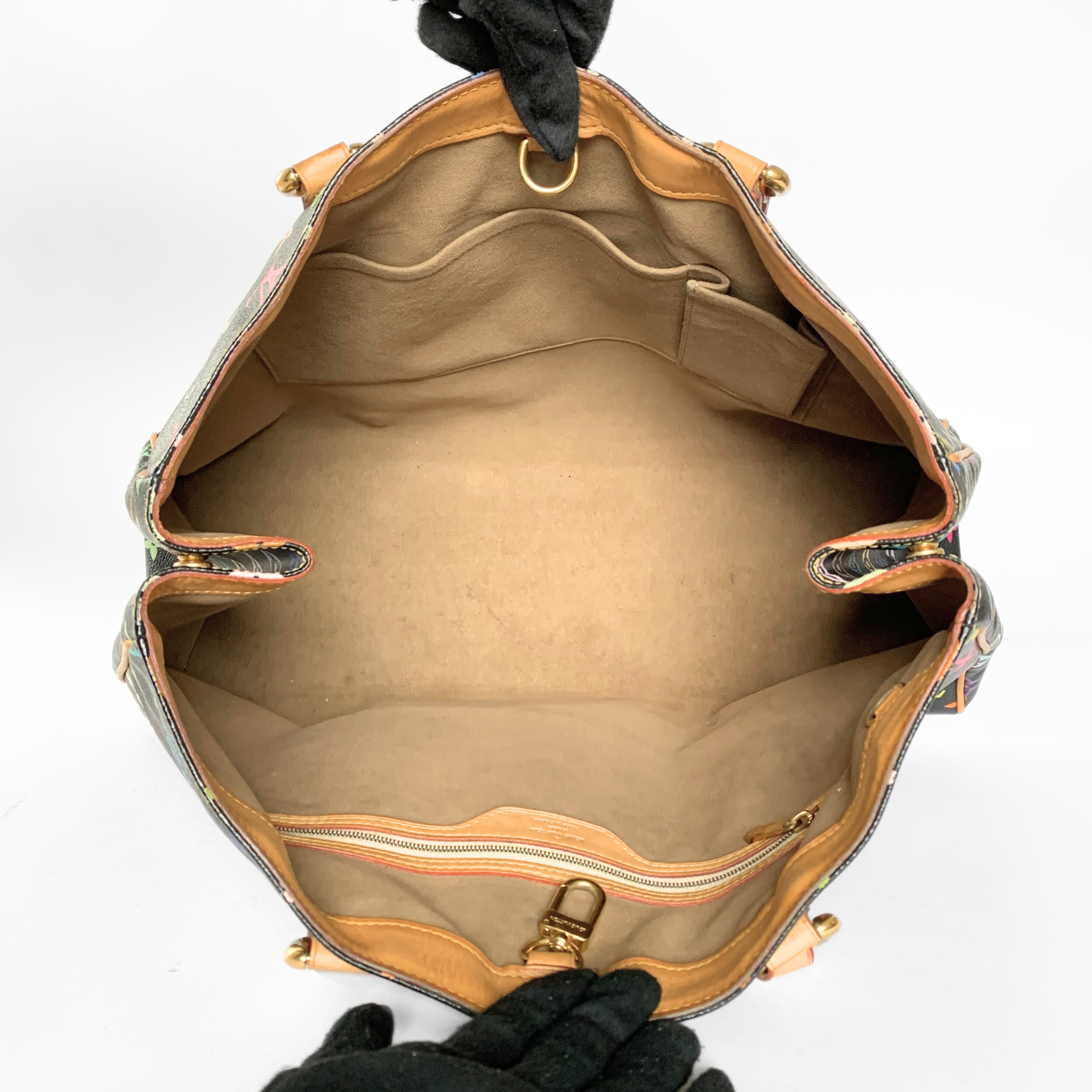 Louis Vuitton Louis Vuitton Aurelia Multicolor Monogram Canvas - Shoulder bags - Etoile Luxury Vintage