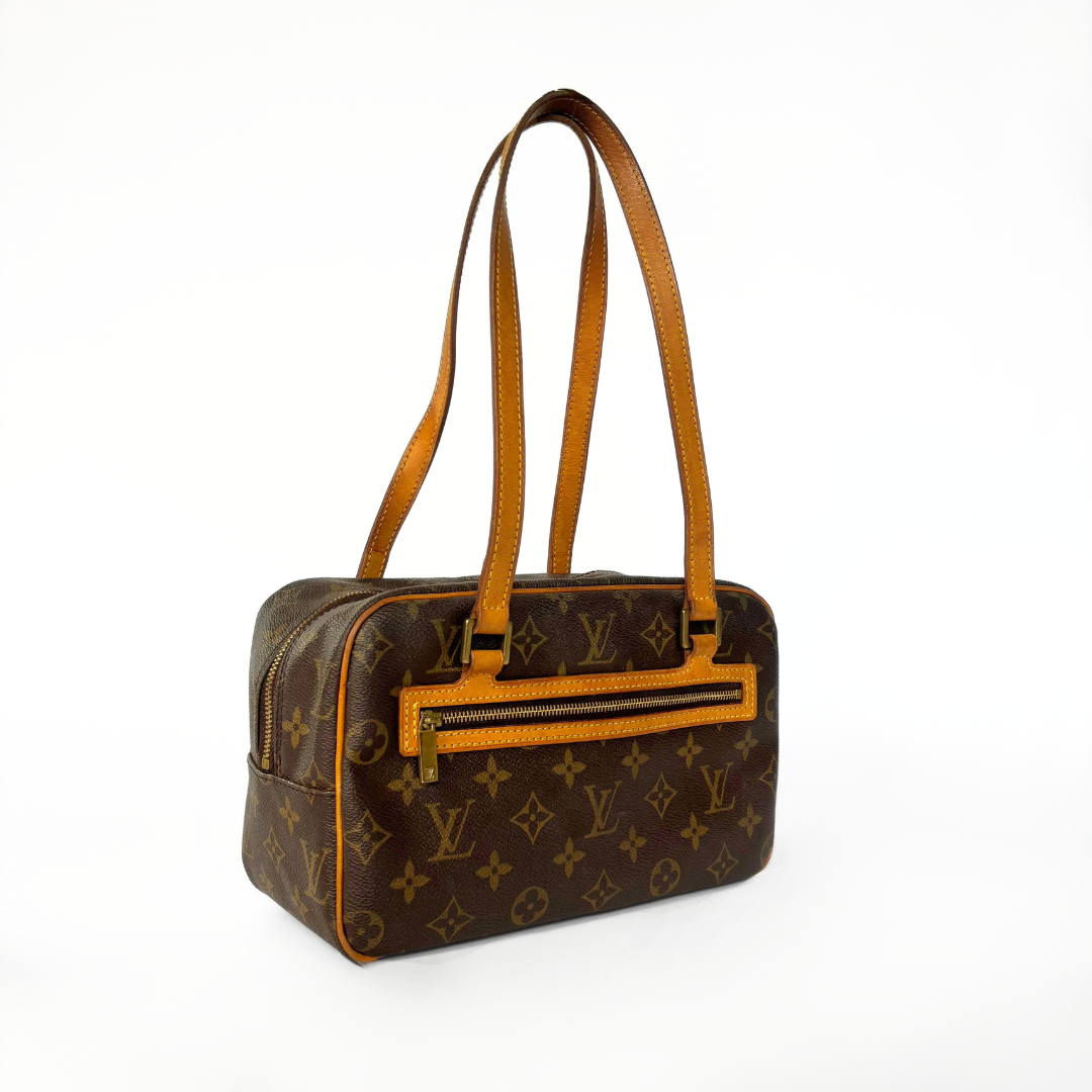Louis Vuitton Louis Vuitton Cit&eacute; MM Monogram Canvas - Shoulder bags - Etoile Luxury Vintage
