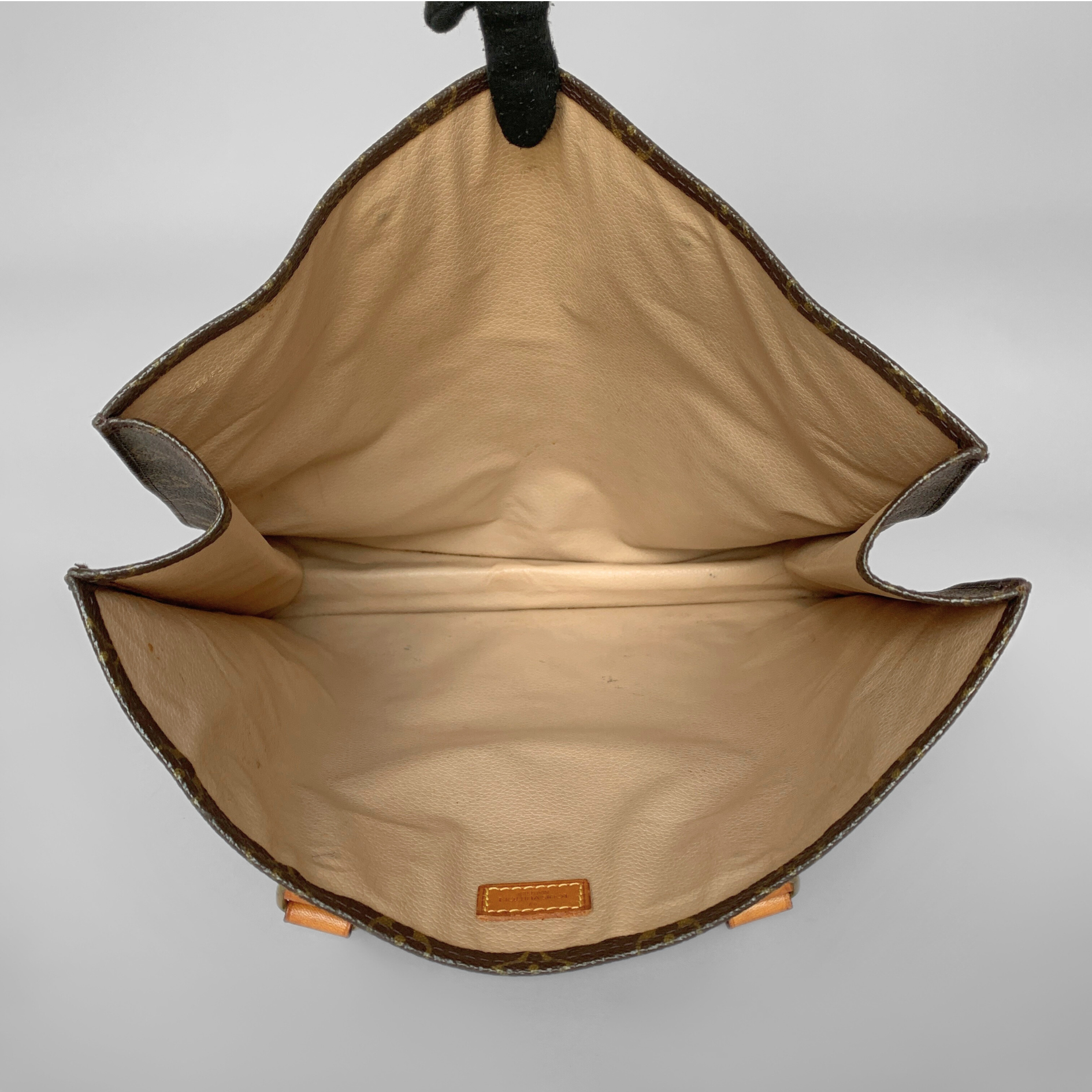 Louis Vuitton Louis Vuitton Sac Plat Monogram Canvas - Handbags - Etoile Luxury Vintage