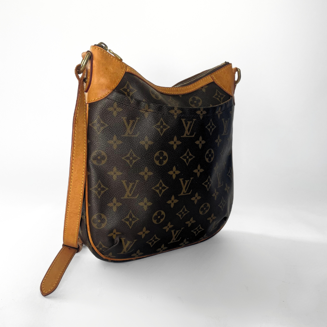 Louis Vuitton Louis Vuitton Odeon PM Monogram Canvas - Crossbody bags - Etoile Luxury Vintage