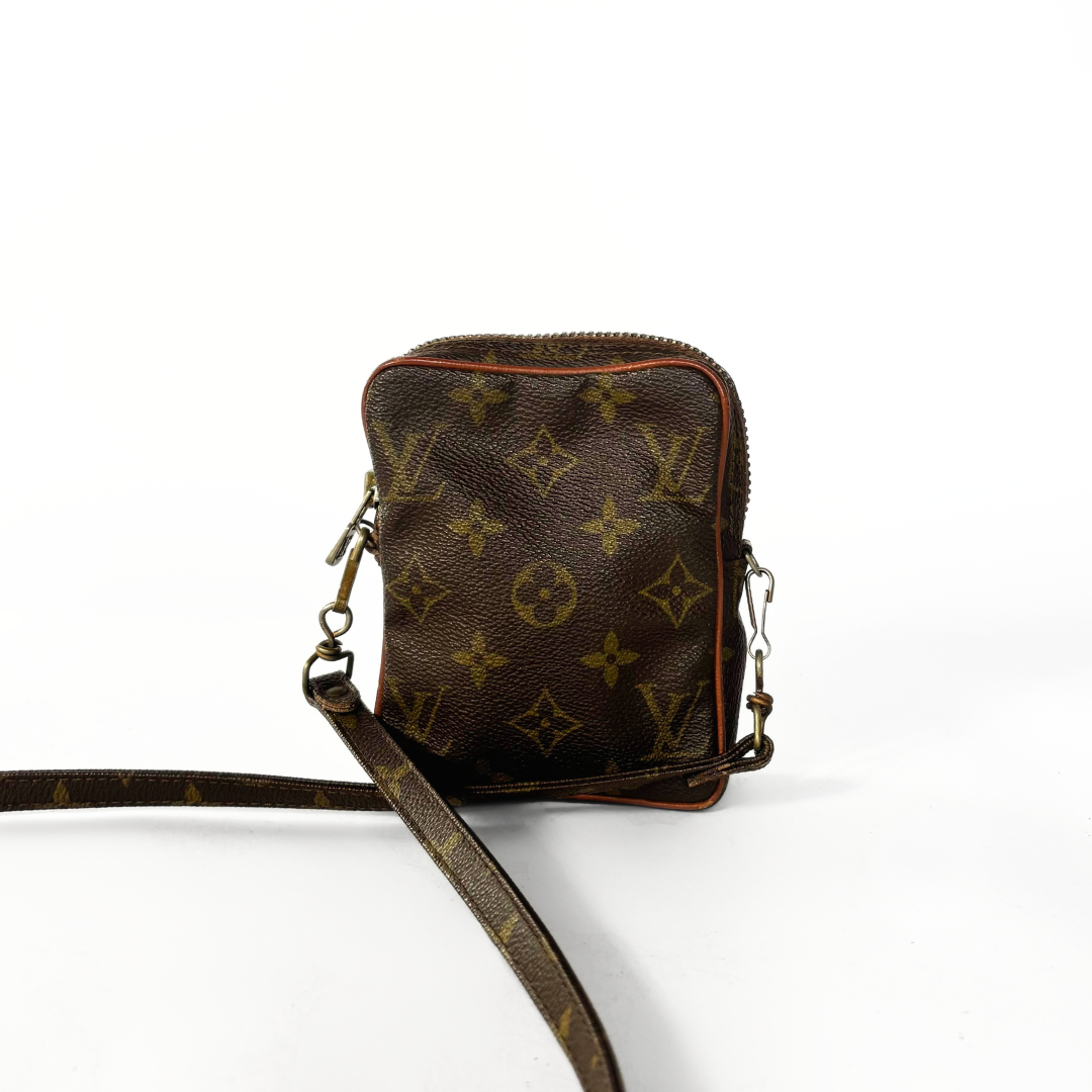 Louis Vuitton Louis Vuitton Danube Mini Monogram Canvas - Crossbody bags - Etoile Luxury Vintage