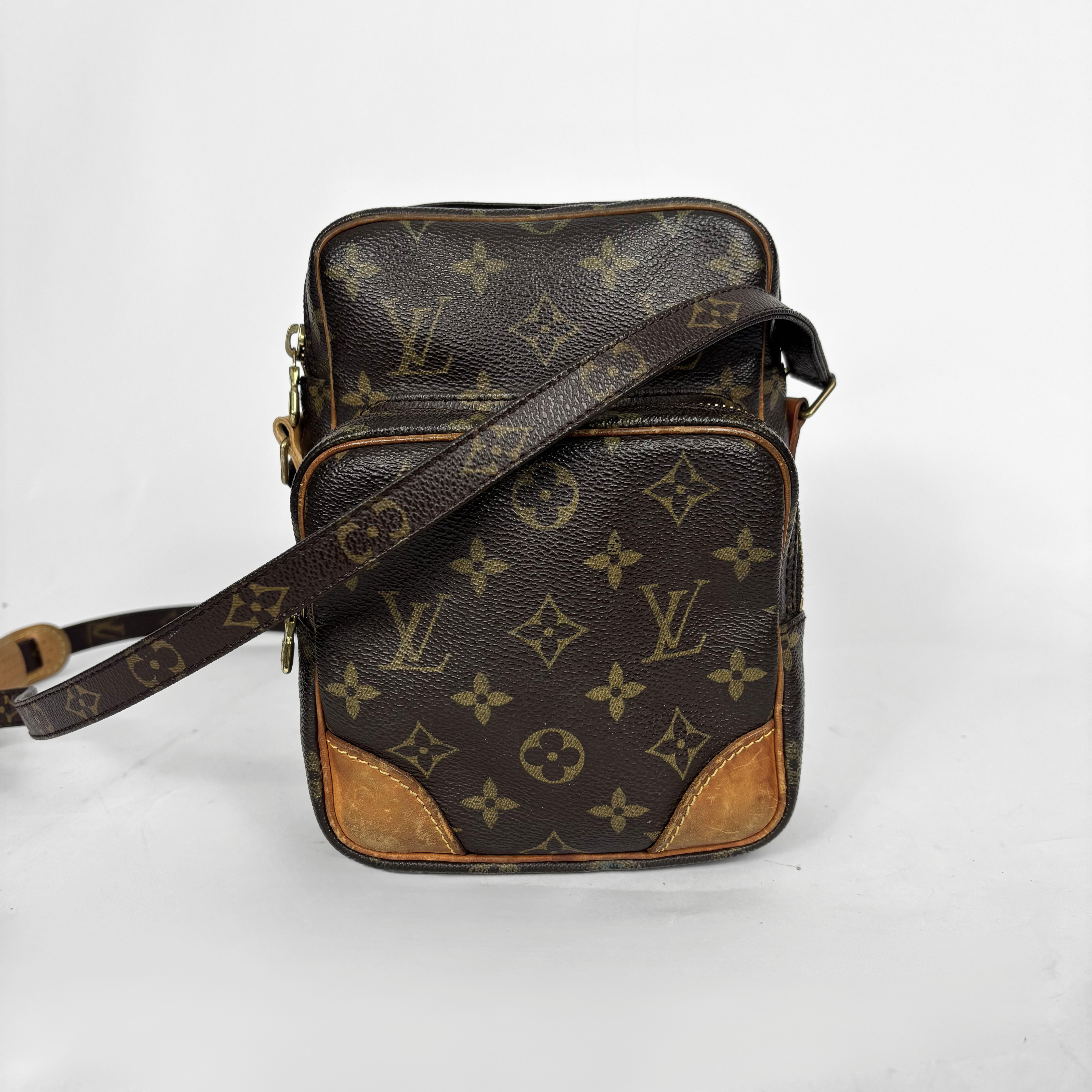 Louis Vuitton Amazon Monogram Canvas