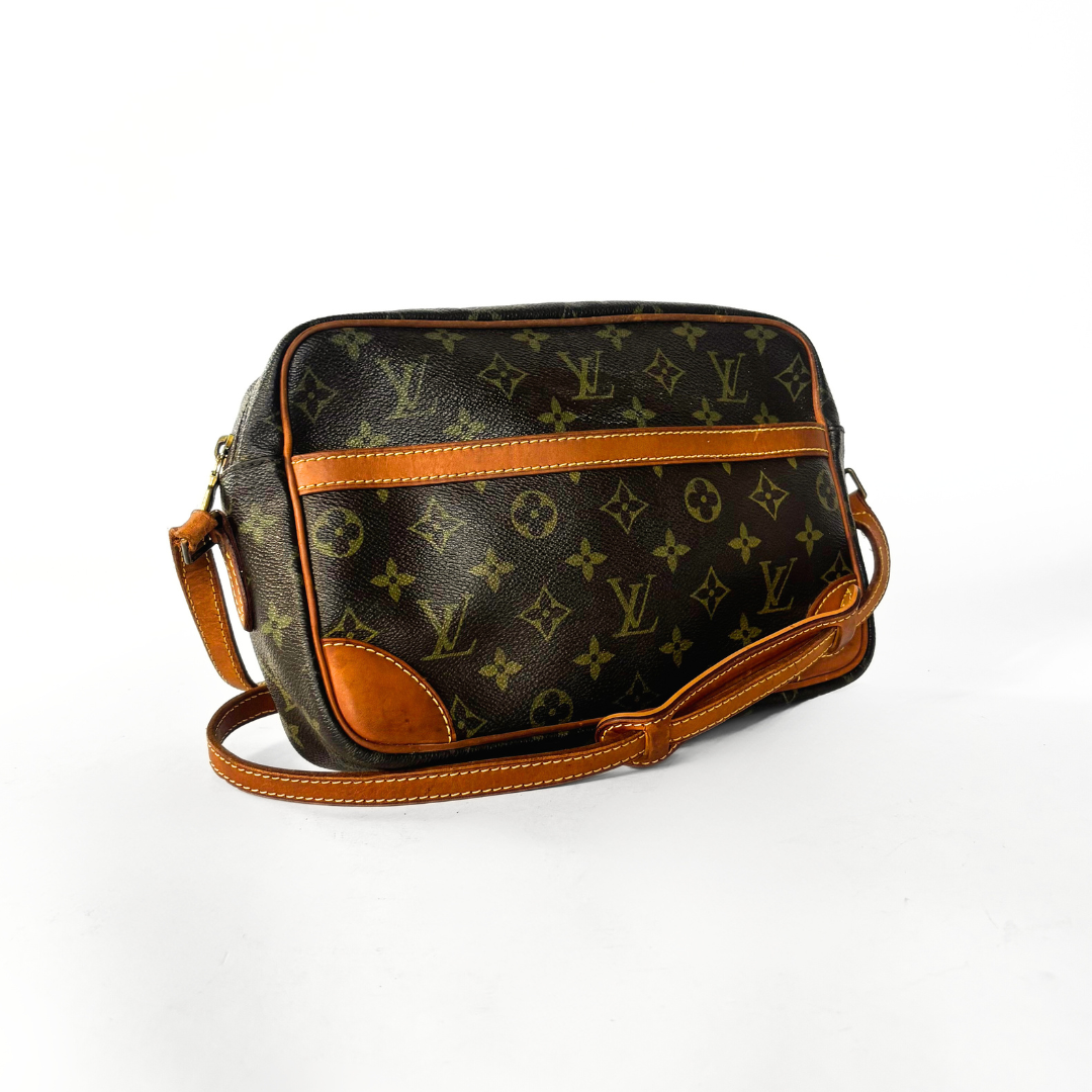 Louis Vuitton Louis Vuitton Trocadero PM Monogram Canvas - Crossbody bags - Etoile Luxury Vintage