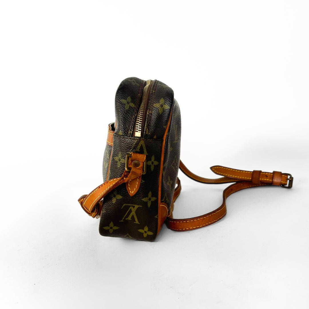 Louis Vuitton Louis Vuitton Trocadero PM Monogram Canvas - Crossbody bags - Etoile Luxury Vintage