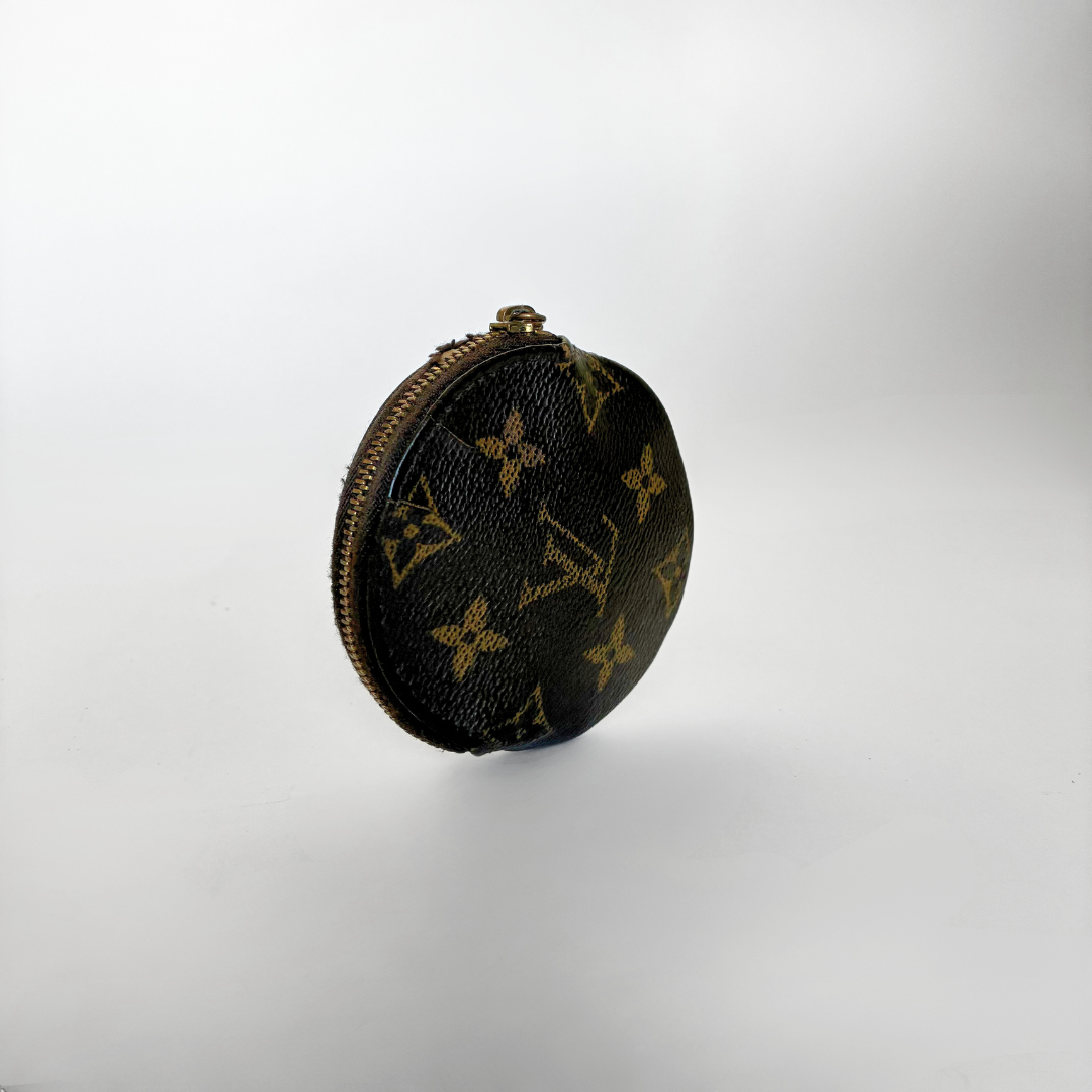 Louis Vuitton Louis Vuitton Coin Pouch Monogram - Wallets - Etoile Luxury Vintage
