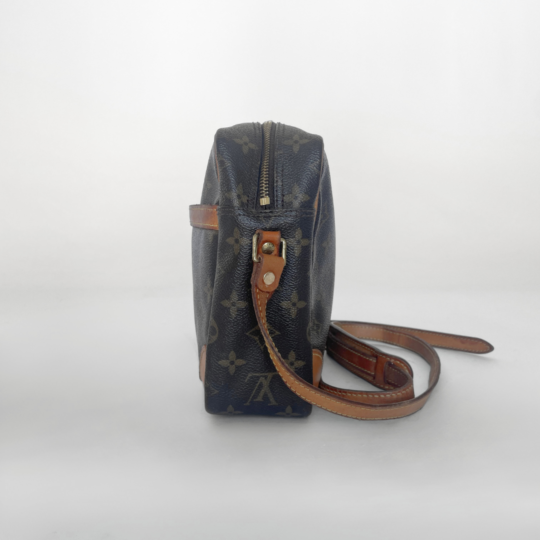 Louis Vuitton Louis Vuitton Trocadero Monogram Canvas - Crossbody bags - Etoile Luxury Vintage