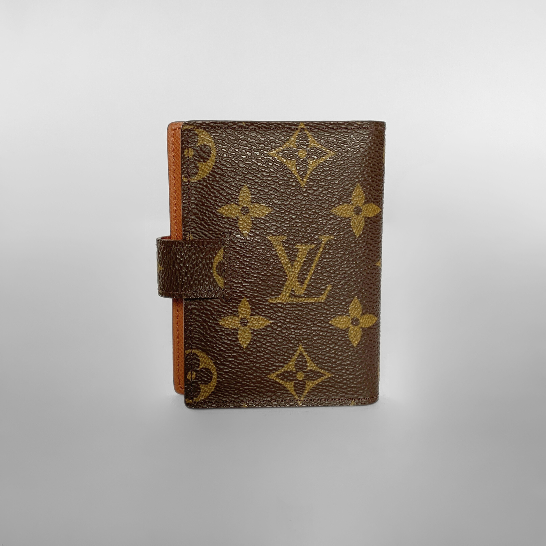Louis Vuitton LS: Louis Vuitton Cardcase Monogram Canvas - Wallets - Etoile Luxury Vintage