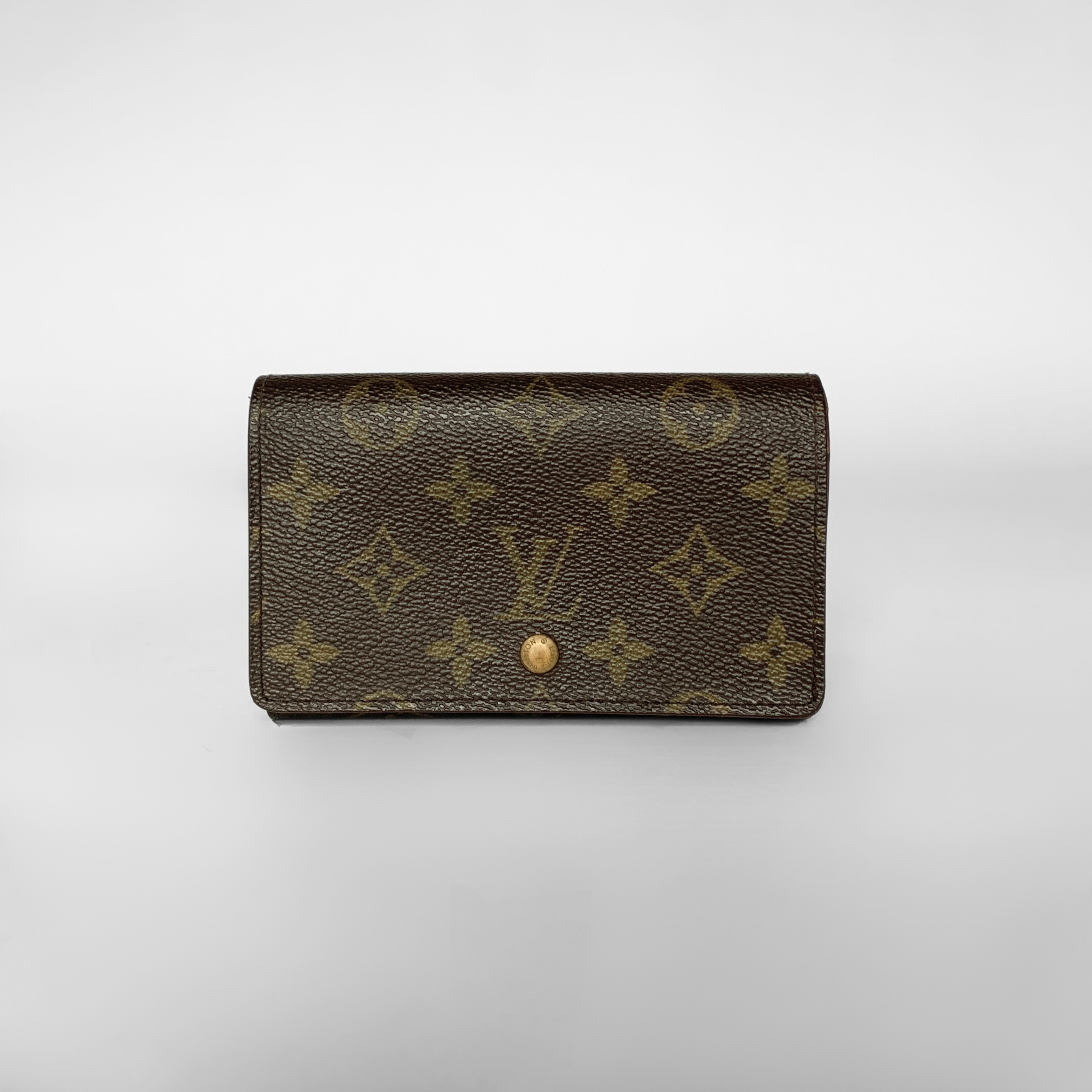 Louis Vuitton Wallet Medium