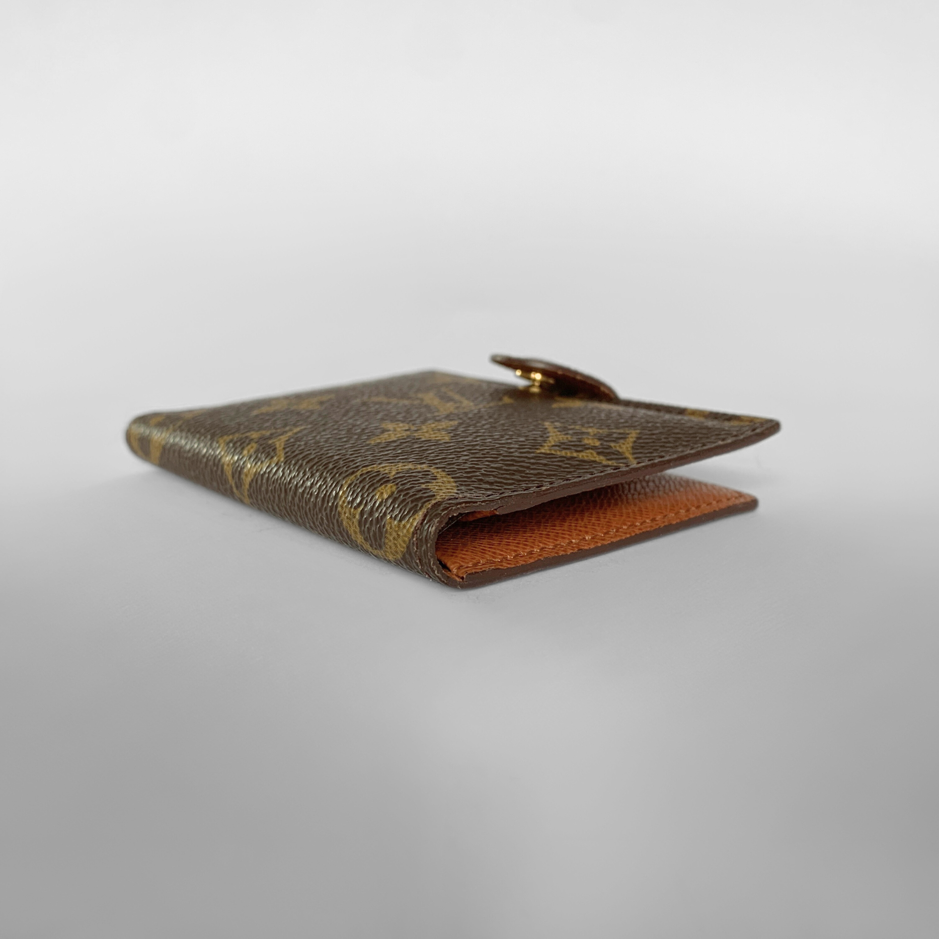 Louis Vuitton LS: Louis Vuitton Cardcase Monogram Canvas - Wallets - Etoile Luxury Vintage