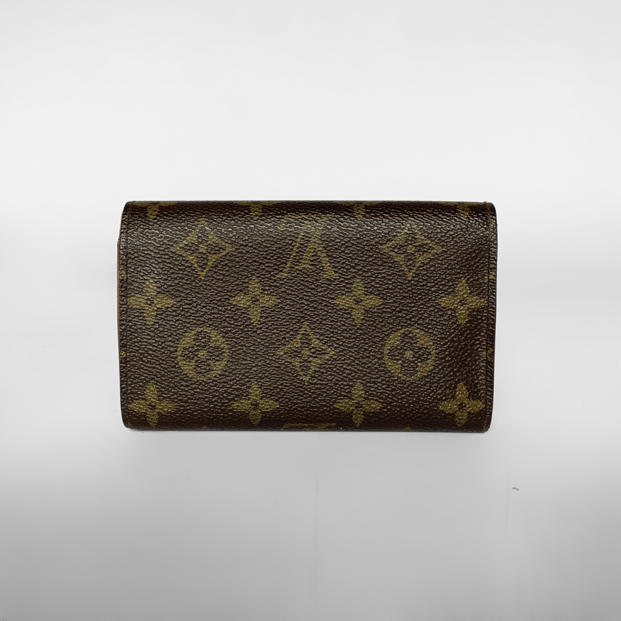 Louis Vuitton Wallet Medium