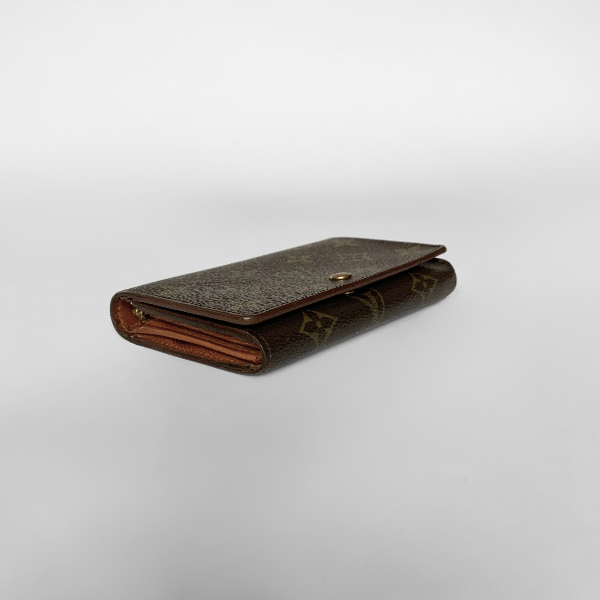 Louis Vuitton Wallet Medium