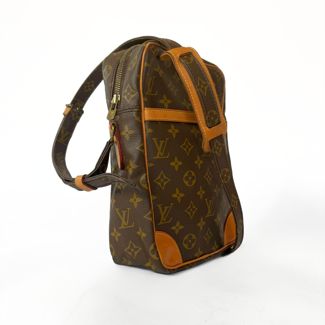 Louis Vuitton Louis Vuitton Danube Monogram Canvas - Crossbody bags - Etoile Luxury Vintage