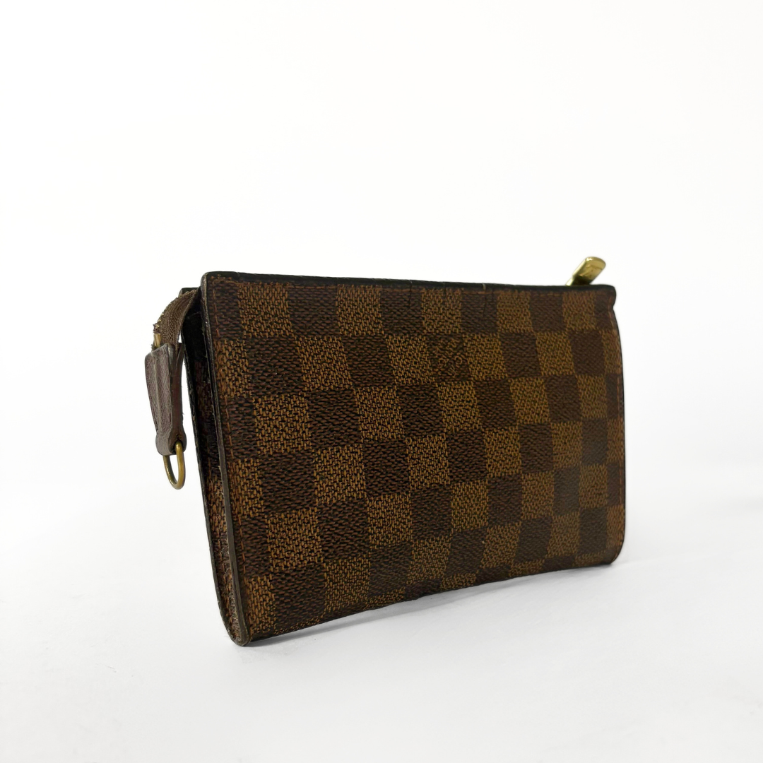 Louis Vuitton Louis Vuitton Toiletry Bag Damier - Toiletry bags - Etoile Luxury Vintage