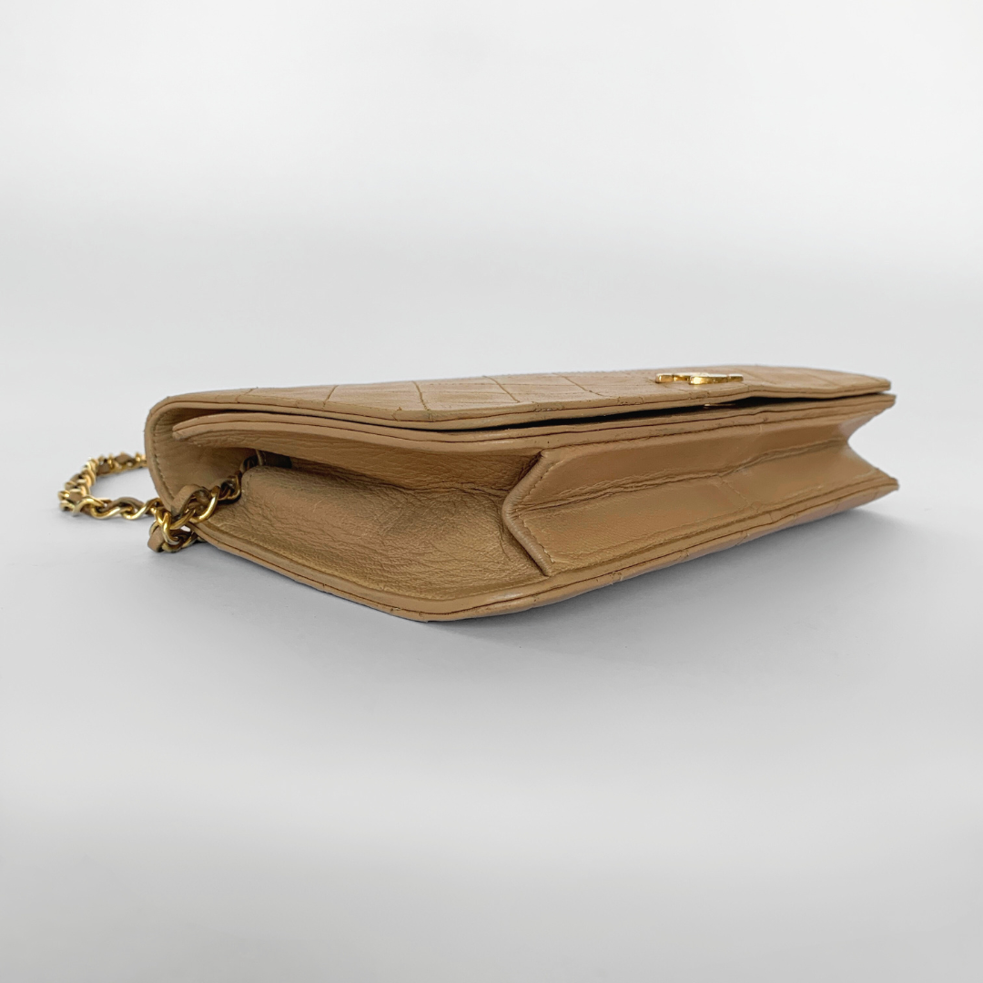 Chanel Chanel Single Flap Bag Lambskin Leather - Shoulder bags - Etoile Luxury Vintage