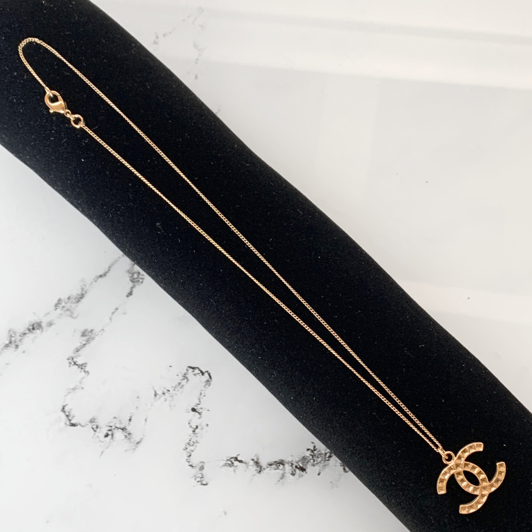 Chanel Chanel Necklace Gold Plated - Jewelry - Etoile Luxury Vintage