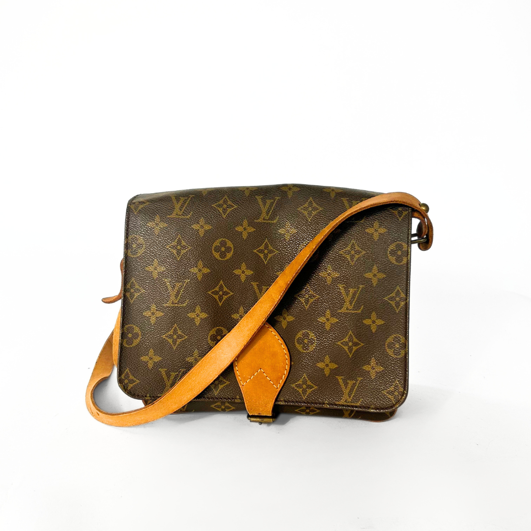 Louis Vuitton Louis Vuitton Cartouchi&egrave;re MM Monogram Canvas - Crossbody bags - Etoile Luxury Vintage