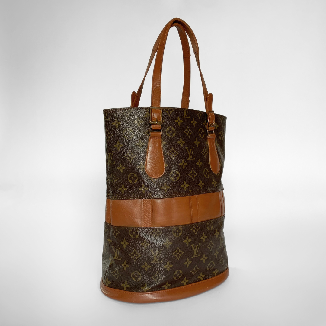 Louis Vuitton Louis Vuitton Bucket USA Monogram Canvas - Shoulder bags - Etoile Luxury Vintage