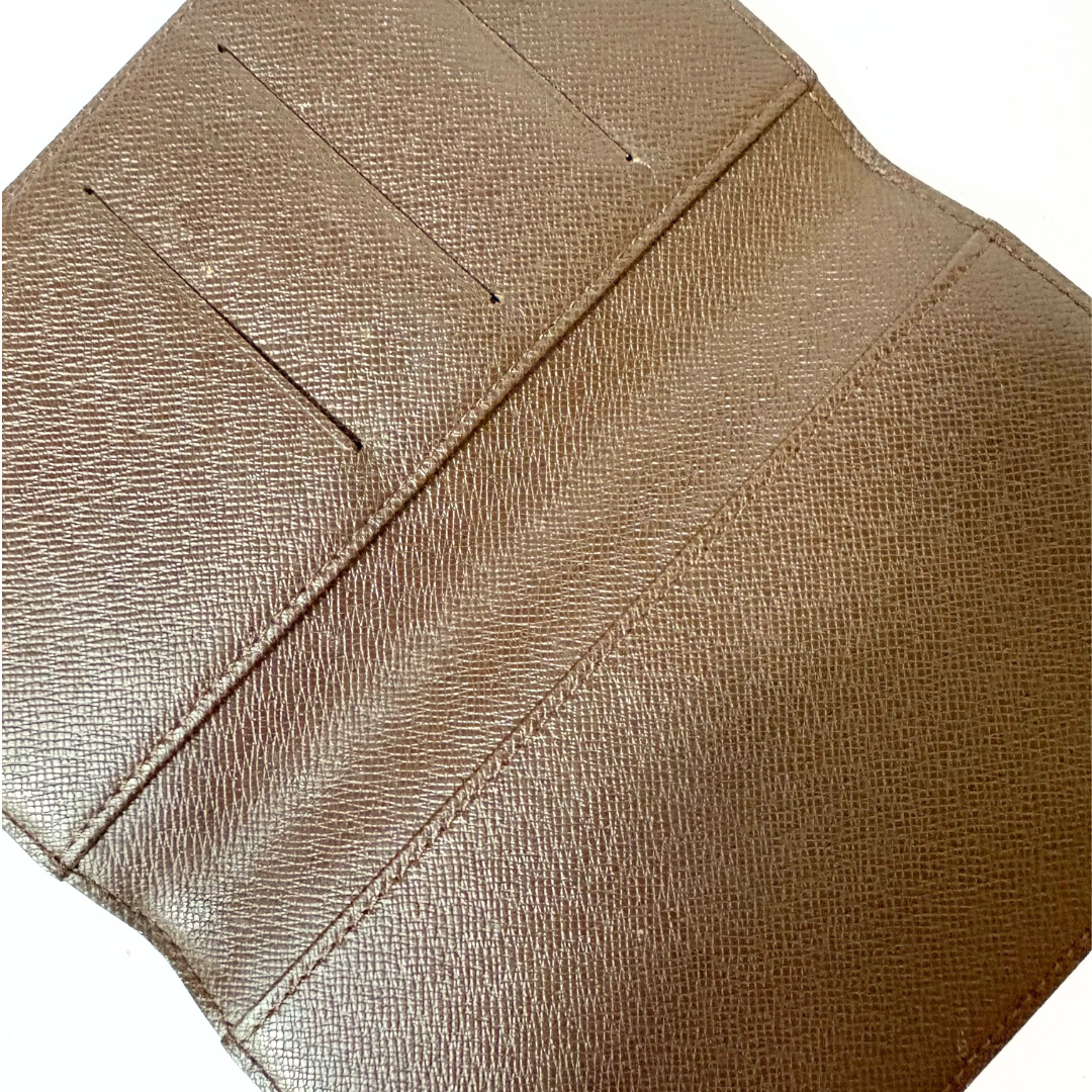 Louis Vuitton Louis Vuitton Brazza Wallet - Wallets - Etoile Luxury Vintage