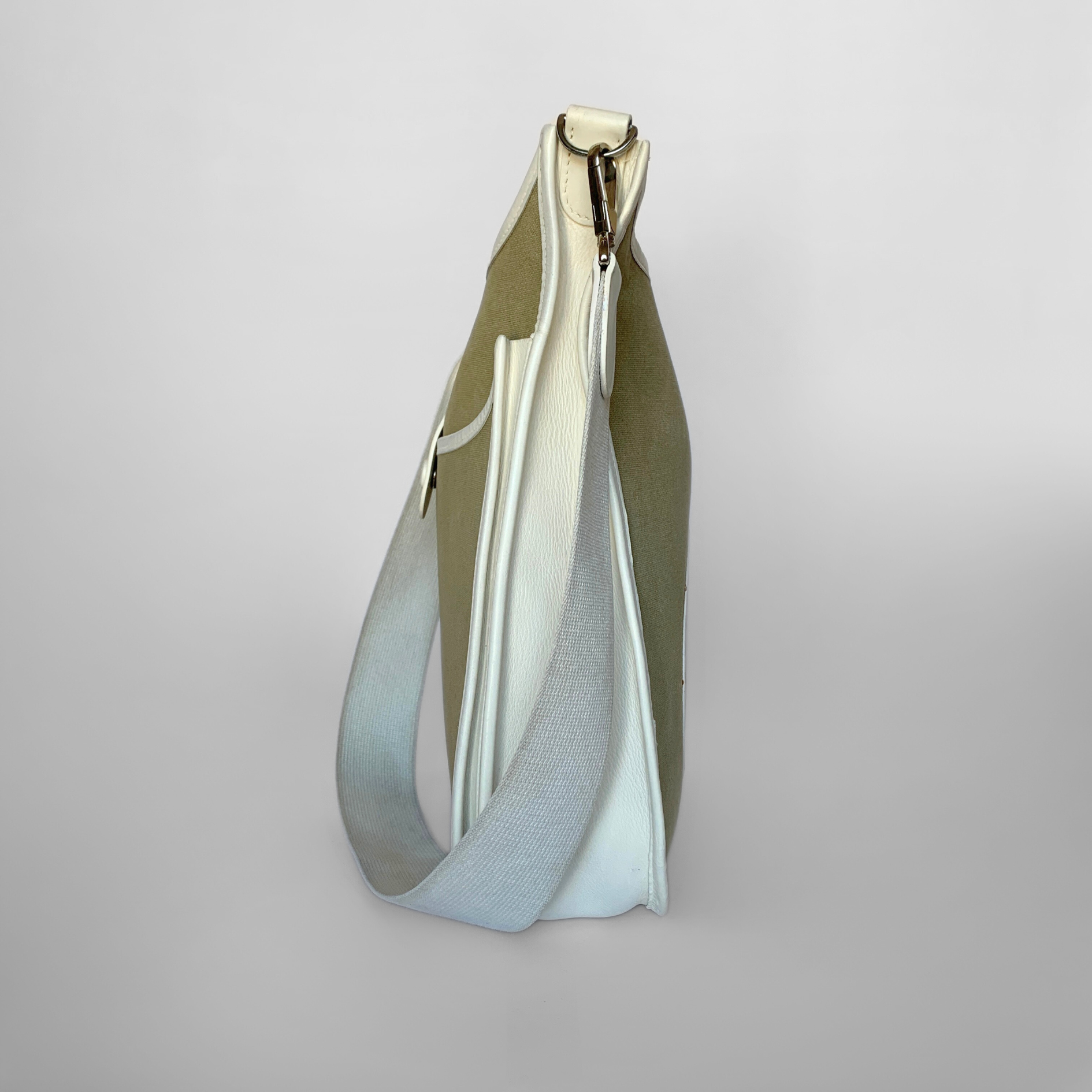 Herm&egrave;s Herm&egrave;s Evelyne GM Leather - Shoulder bags - Etoile Luxury Vintage