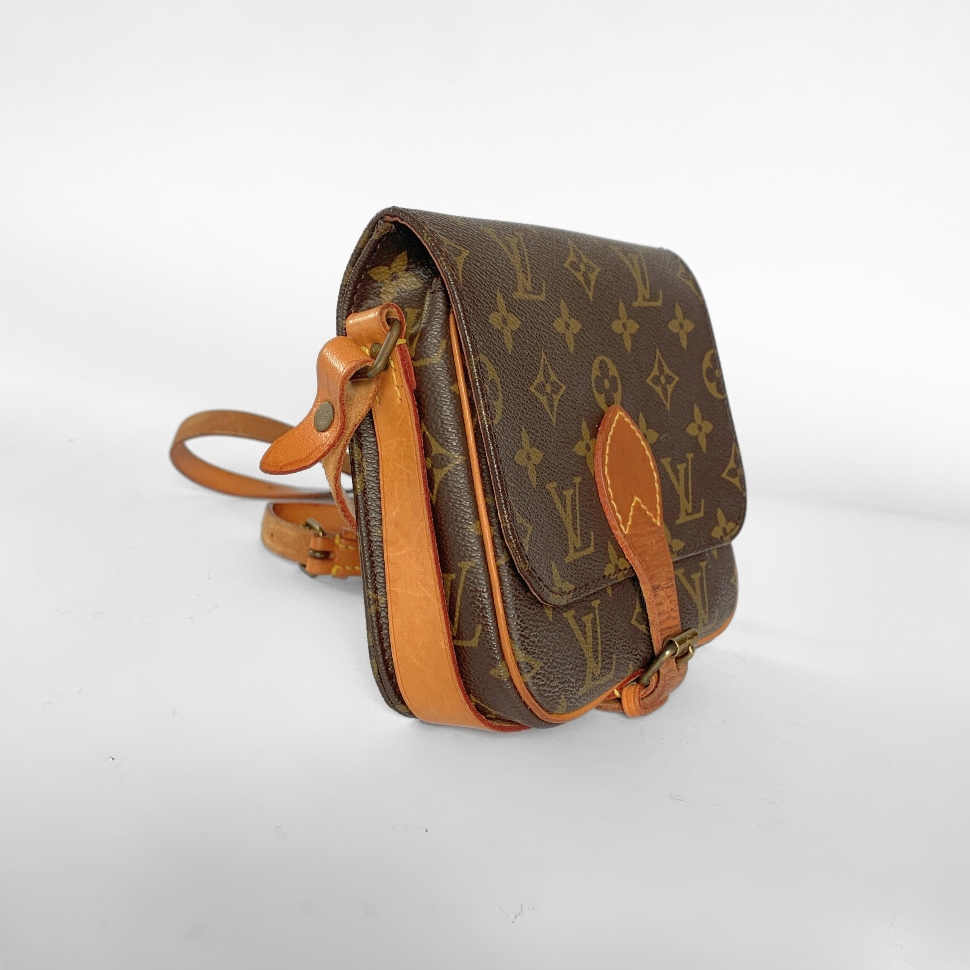 Louis Vuitton Louis Vuitton Cartouchi&egrave;re PM Monogram Canvas - Crossbody bags - Etoile Luxury Vintage
