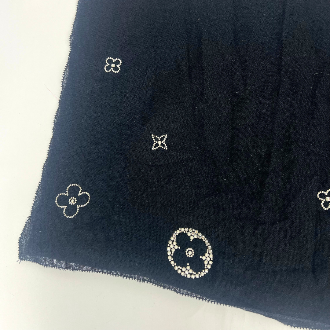 Louis Vuiton black scarf