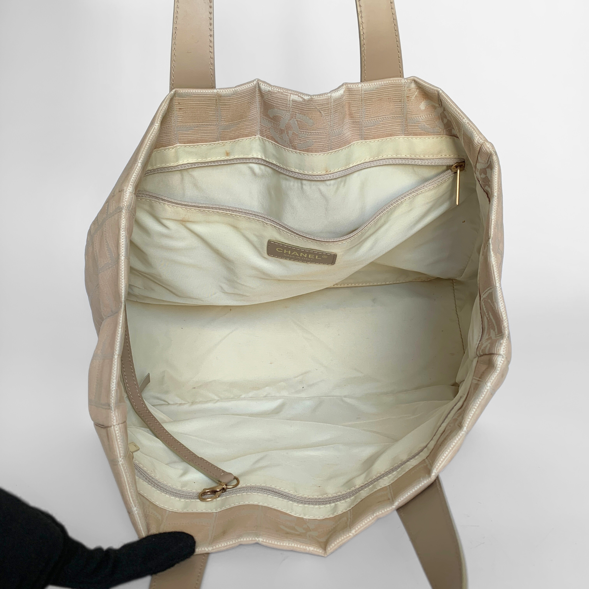 Chanel Chanel Tote Bag Cotton - Shoulder bags - Etoile Luxury Vintage