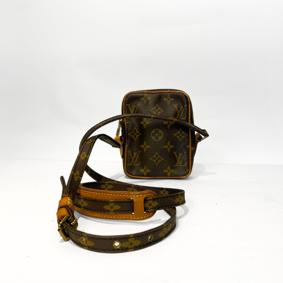 Louis Vuitton Louis Vuitton Danube Mini Monogram Canvas - Crossbody bags - Etoile Luxury Vintage