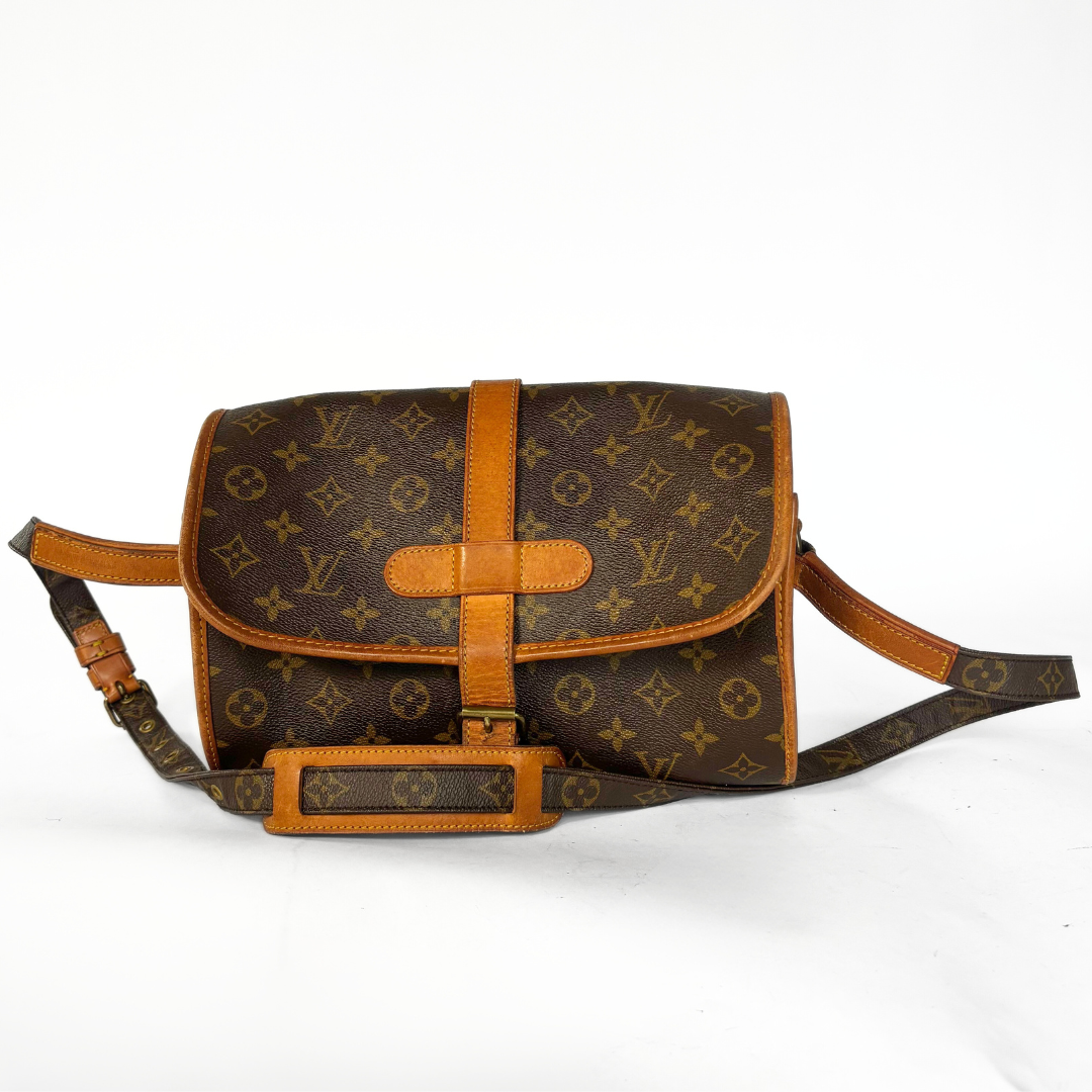 Louis Vuitton Louis Vuitton Marne Messenger Monogram Canvas - Crossbody bags - Etoile Luxury Vintage