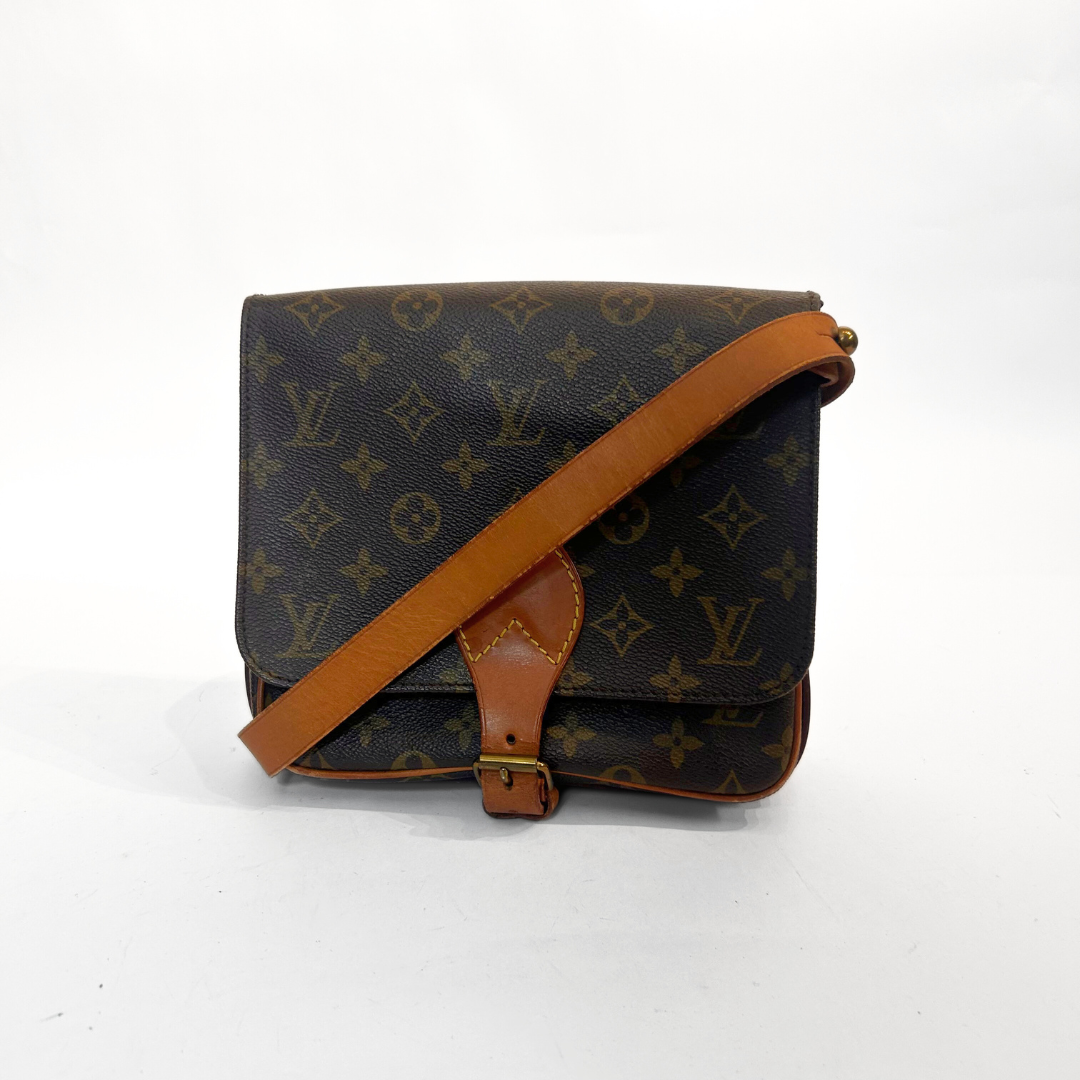 Louis Vuitton Louis Vuitton Cartouchi&egrave;re MM Monogram Canvas - Crossbody bags - Etoile Luxury Vintage