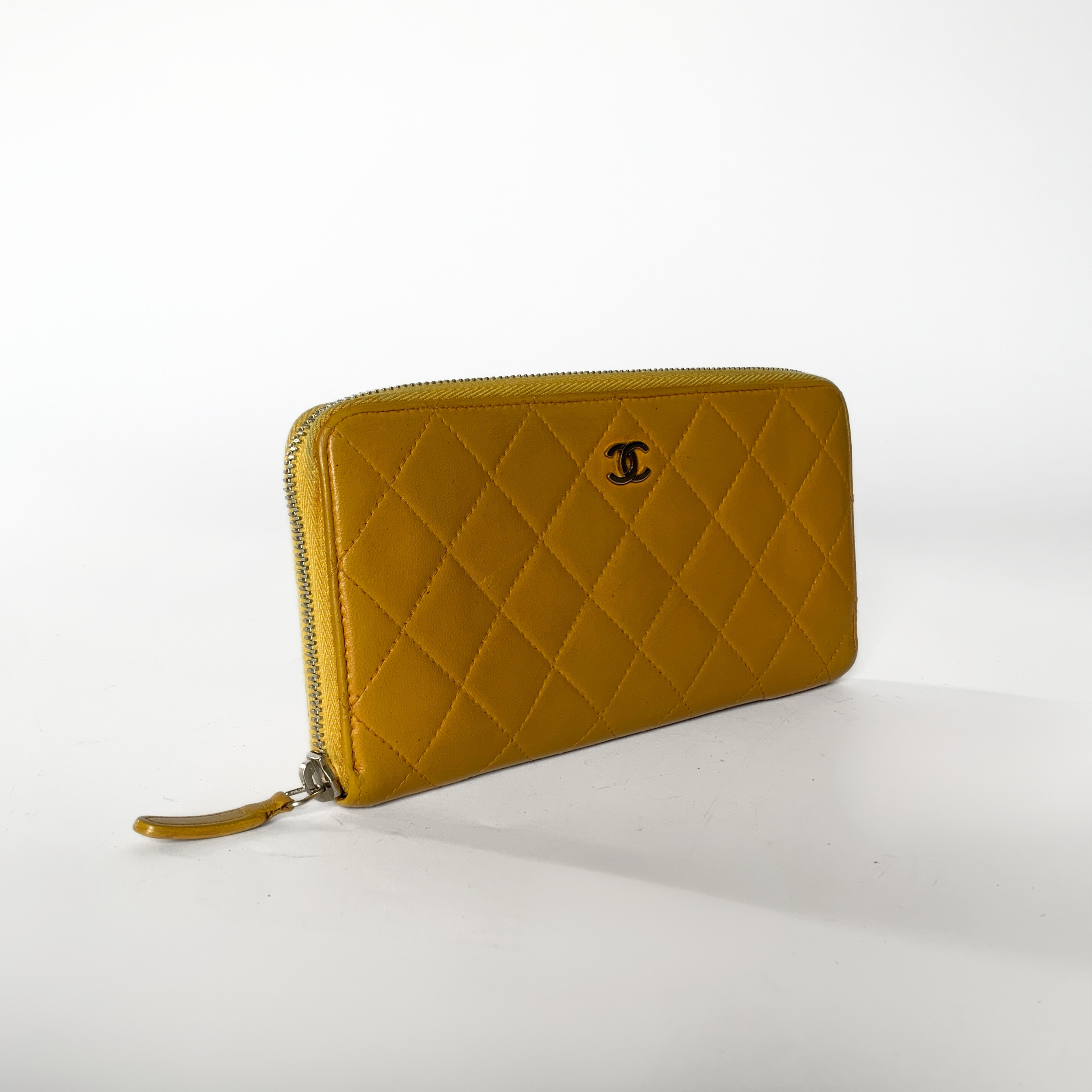 Chanel LS: Chanel Zipper Wallet Large Lambskin Leather - Wallets - Etoile Luxury Vintage